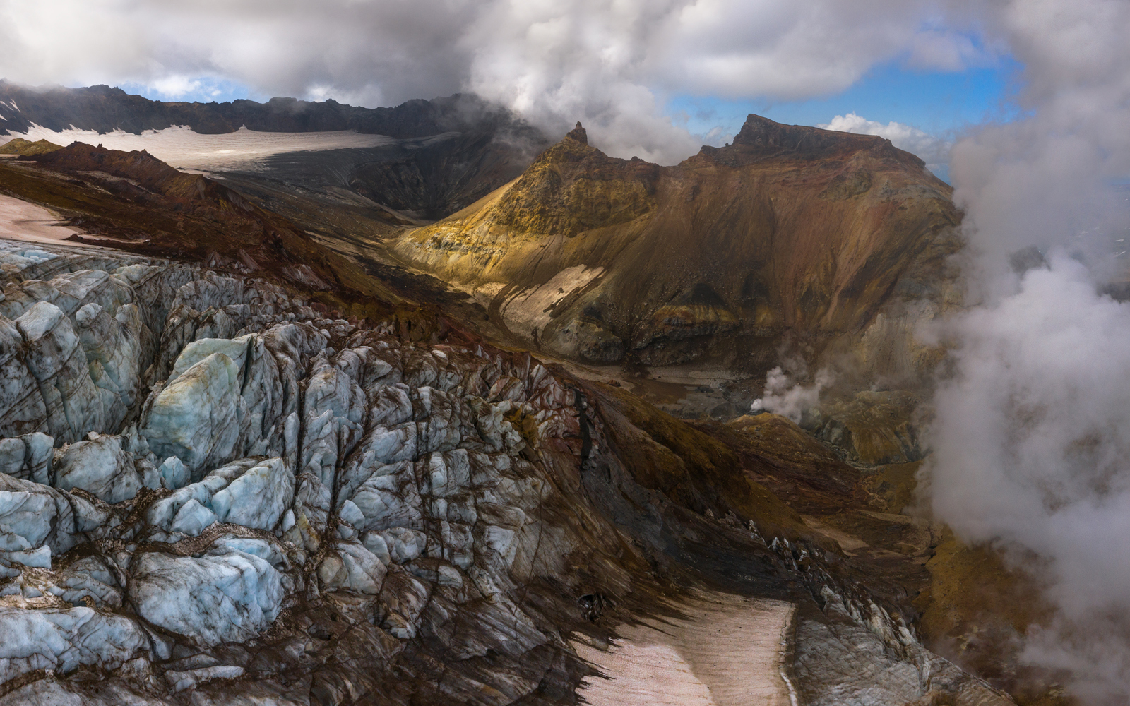 2026 Киты, Вулканы, Медведи, Баня на Берегу Океана. Вау! (11/45)