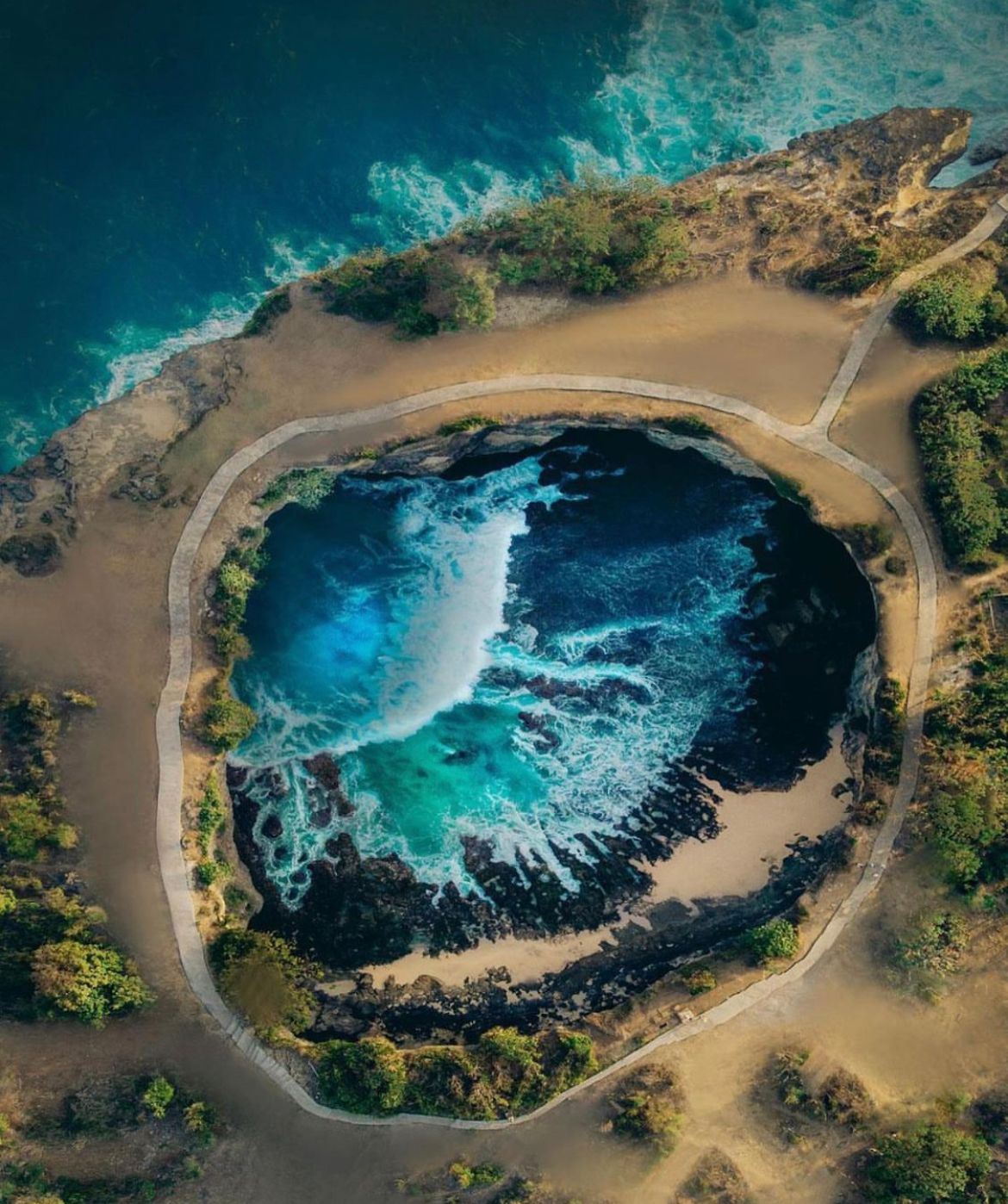 Насыщенный Тур На 3 Острова: Бали, Нуса-Пенида И Ява (4/134)