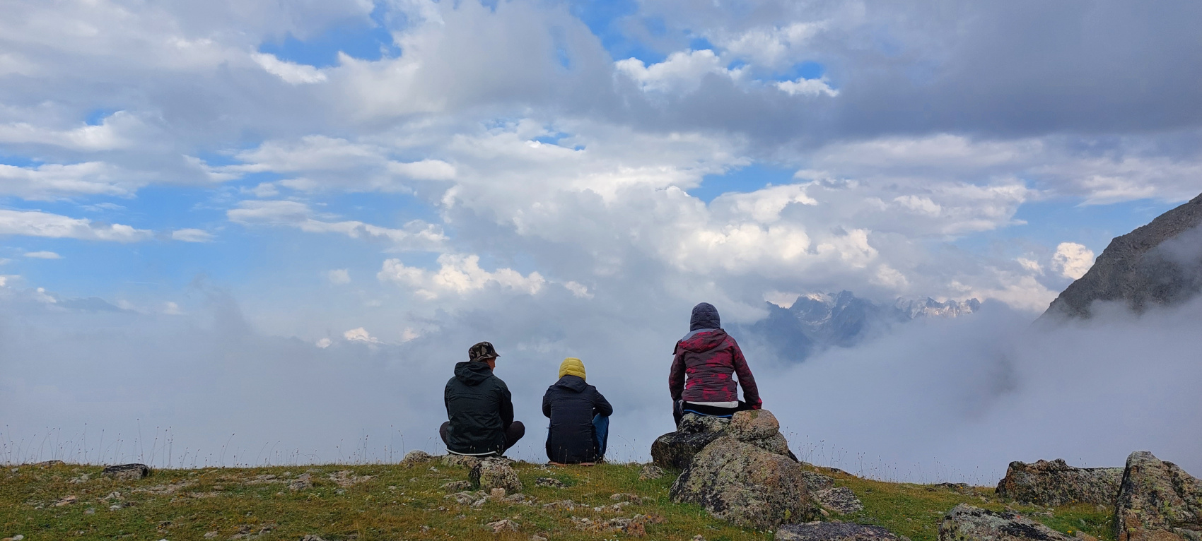 Приэльбрусье Pro. Треккинг к новым озерам (23/79)