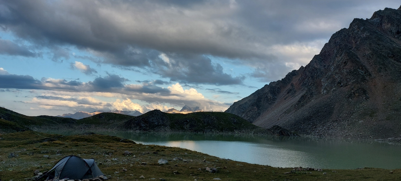 Приэльбрусье Pro. Треккинг к новым озерам (10/79)