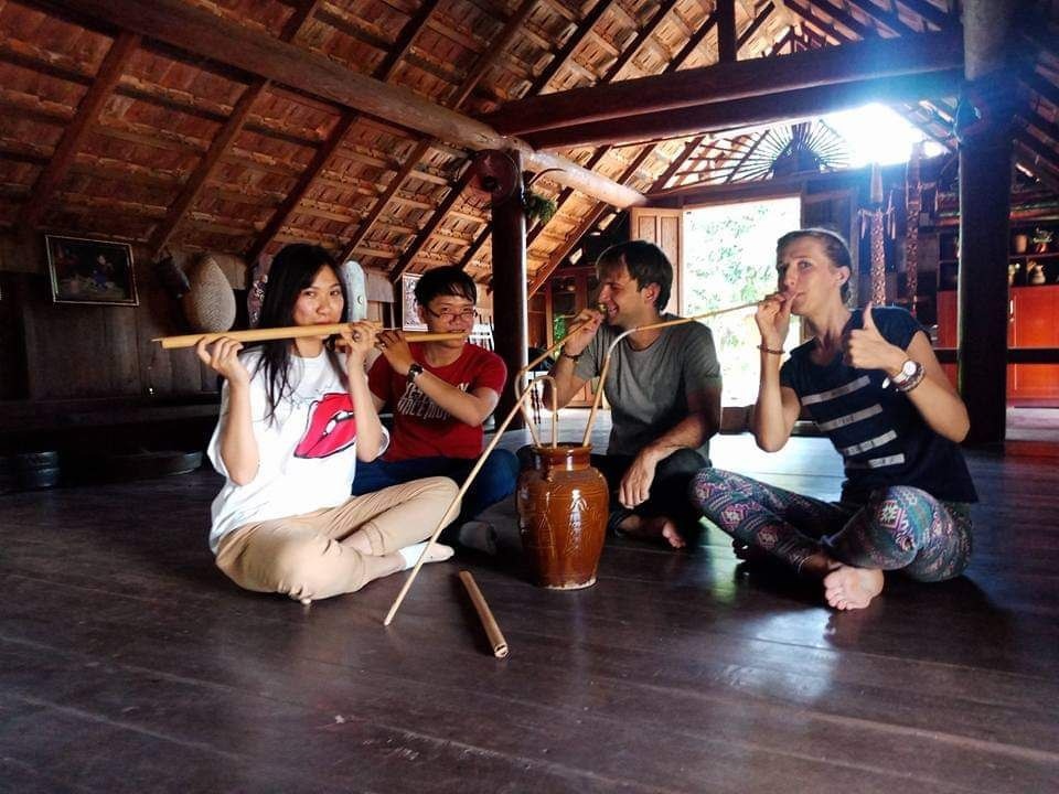 Вьетнам. 11 дневный авторский тур: 4 дня экскурсия, круиз на яхте (2/25)