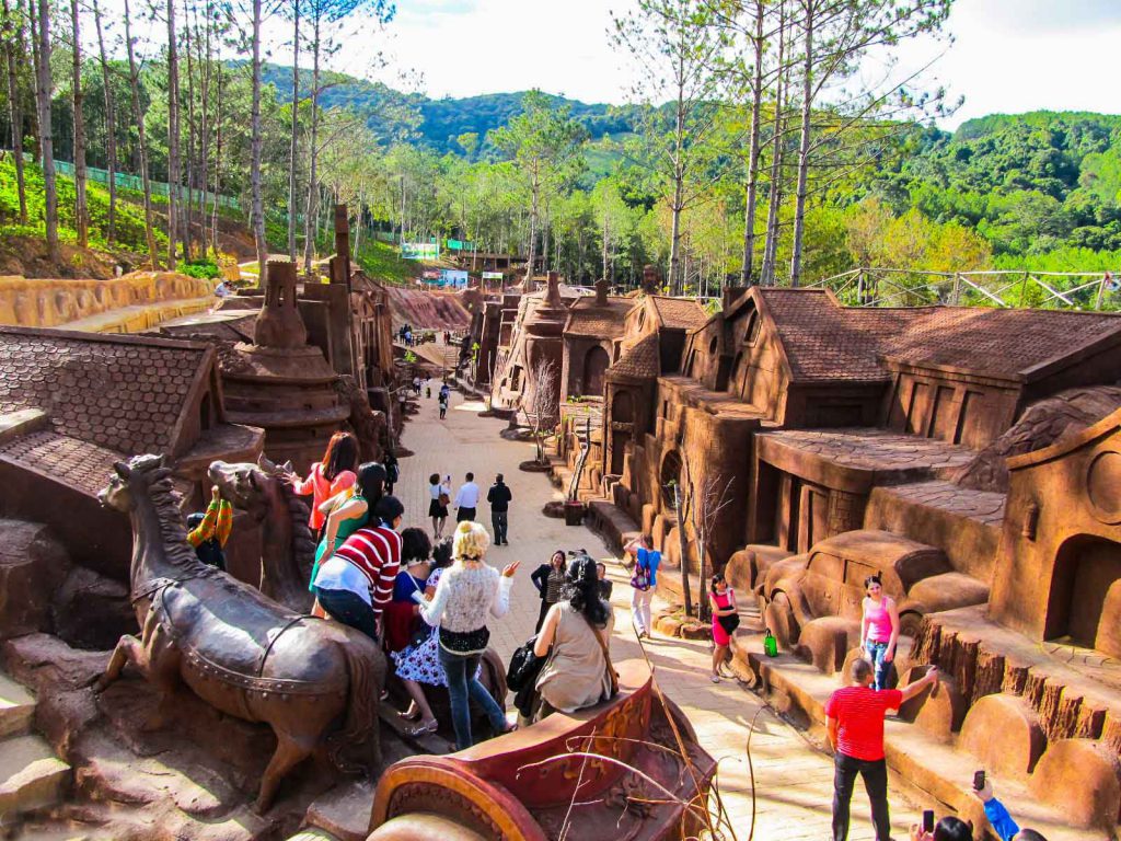 Вьетнам. 11 дневный авторский тур: 4 дня экскурсия, круиз на яхте (5/25)