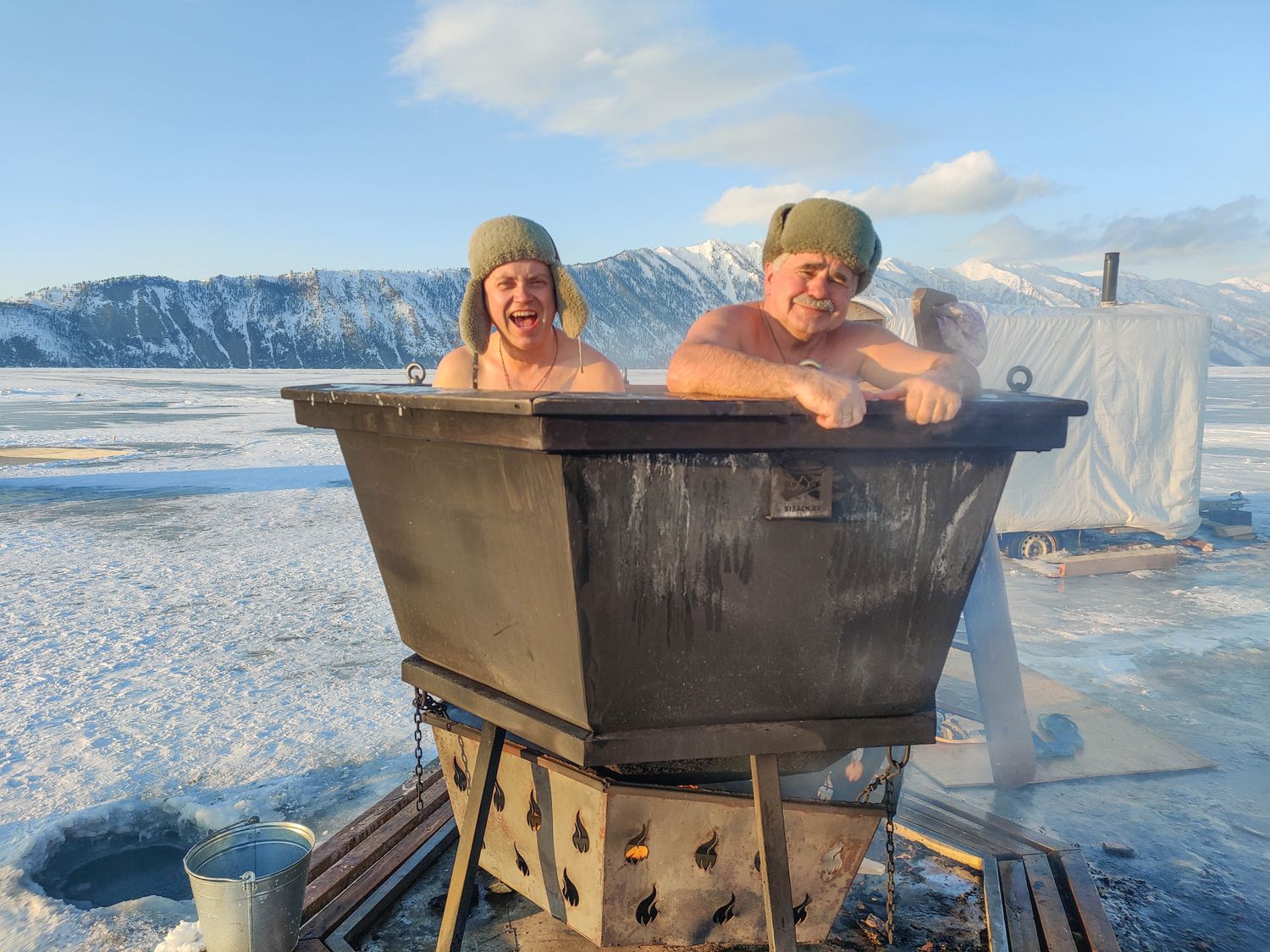 Бурятия Байкал по Максимуму п/о. Св. Нос  Лед Горы Баргузин (68/92)