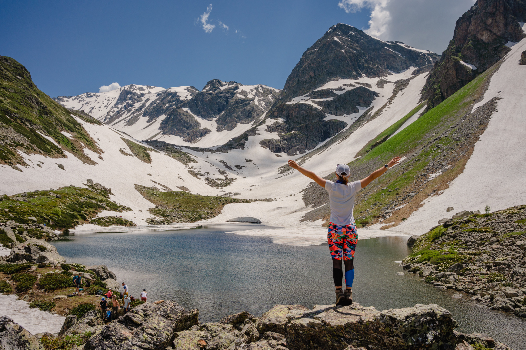 Трекинг тур Озера Архыза с гостиницей (12/22)