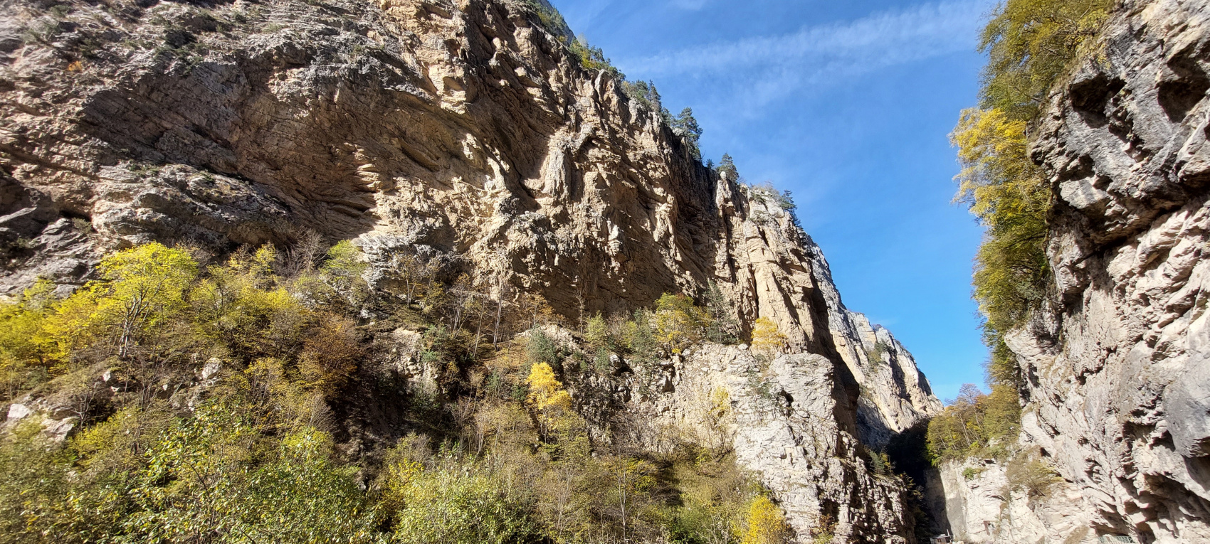 Треккинг в Чегемском ущелье. Приэльбрусье (13/78)