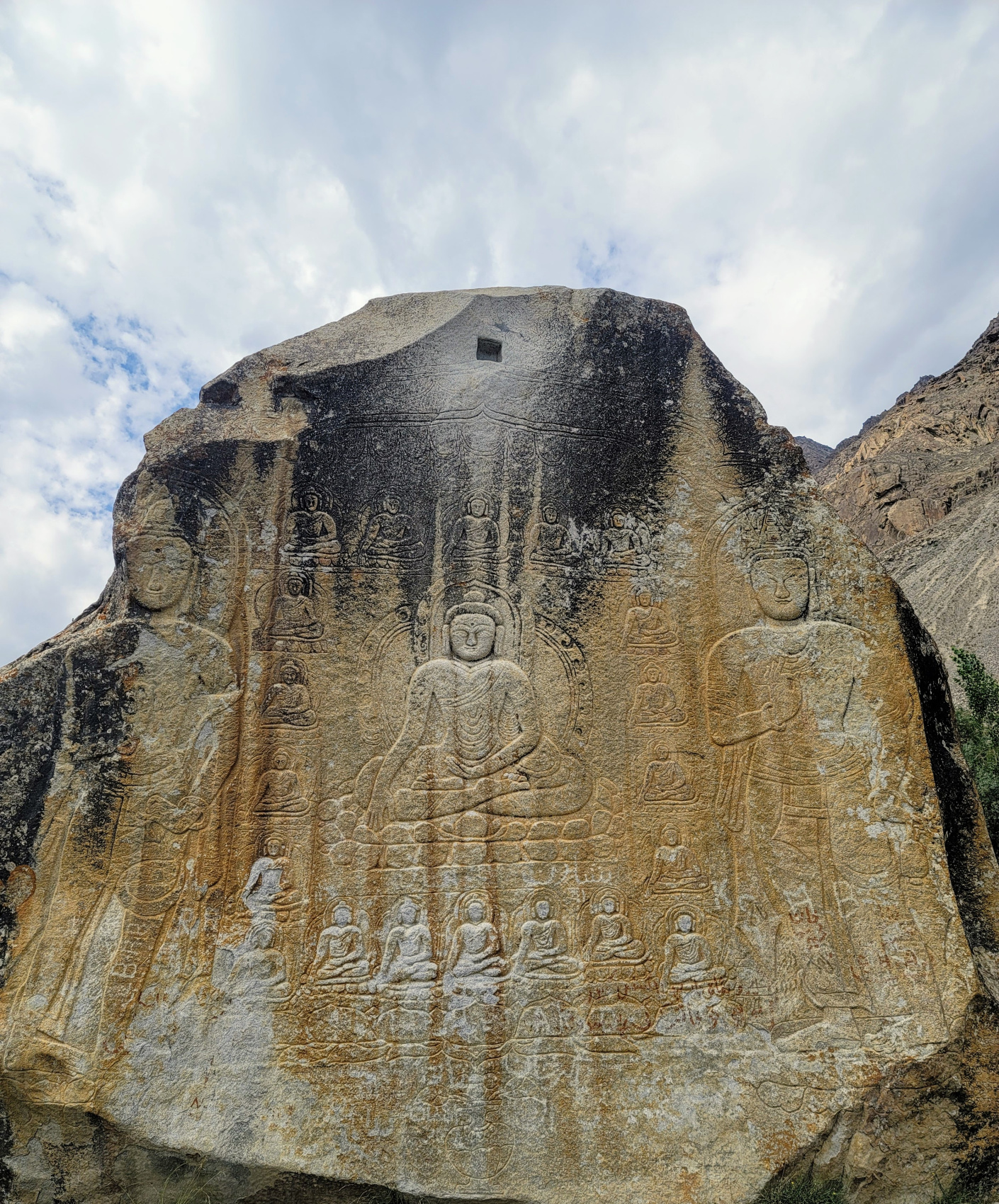 Культурный тур по долине Хунзы и Скарду (21/89)