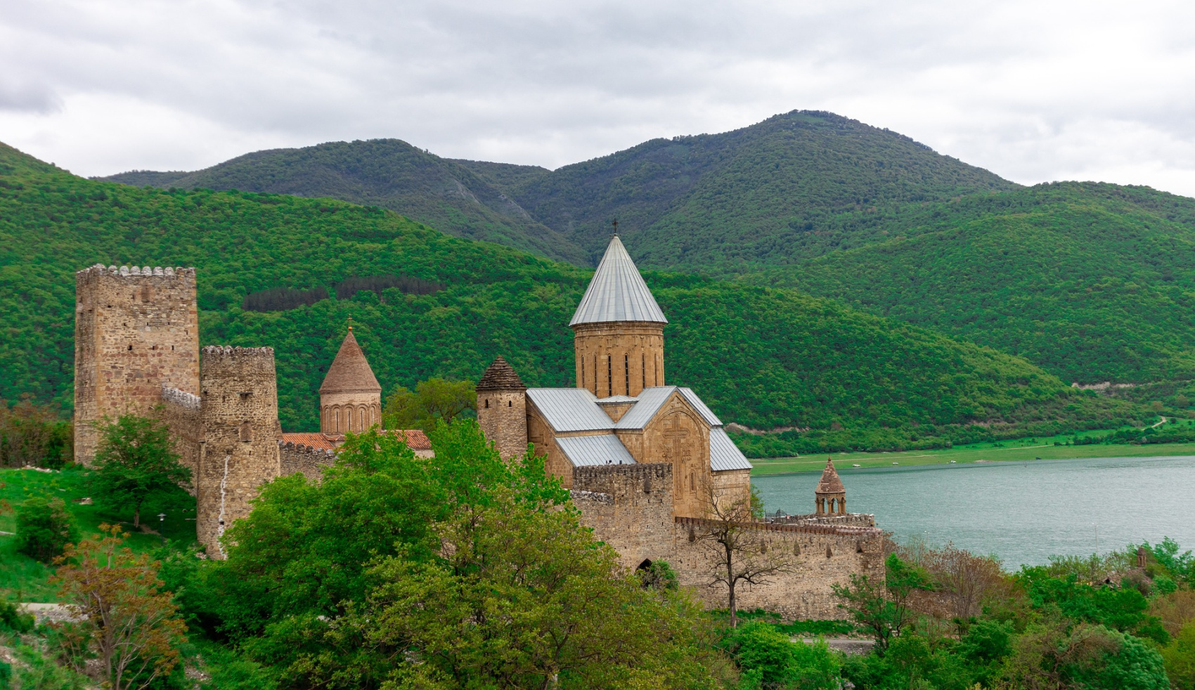 Вах!Тот самый тур по-грузински:Тбилиси+Боржоми+Кахетия+Казбеги.Встреча во Владикавк. (22/91)