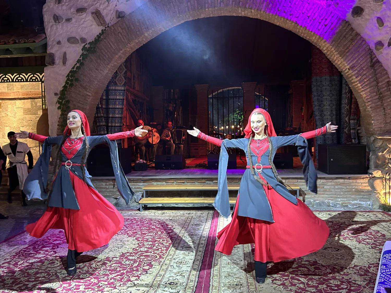 Западная Грузия: через горы к морю (19/59)