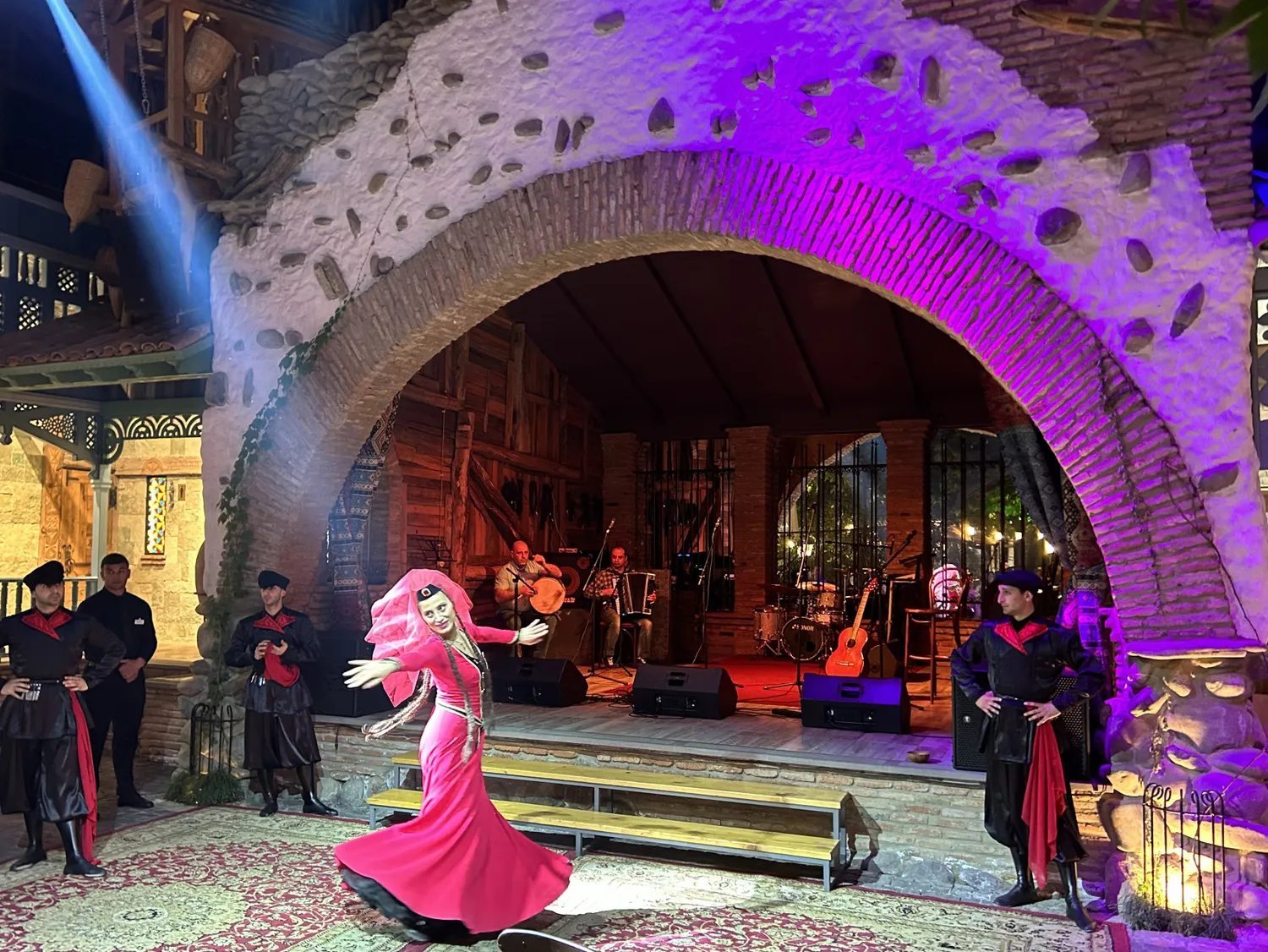 Западная Грузия: через горы к морю (31/59)