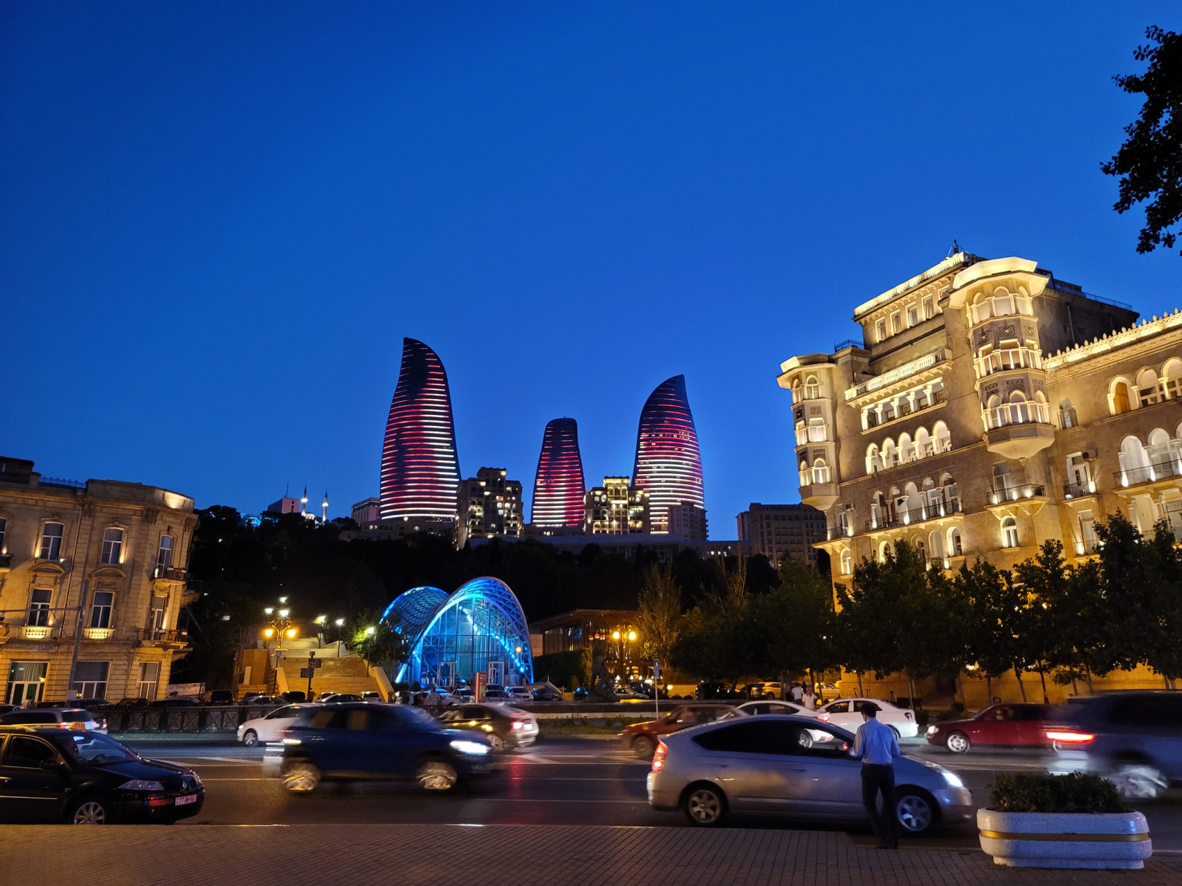 Салам, Баку! (5/81)