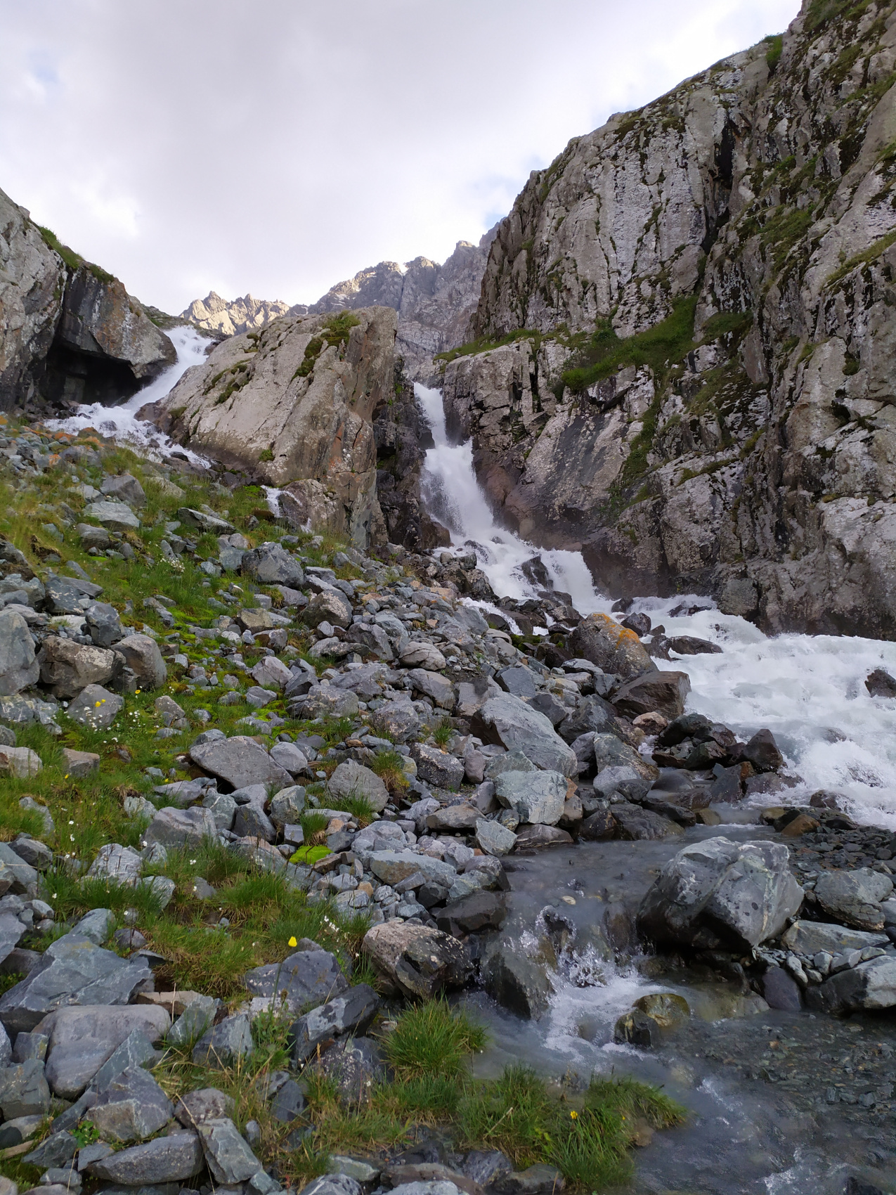 Тянь-Шань: Небесные горы Киргизии (4/14)