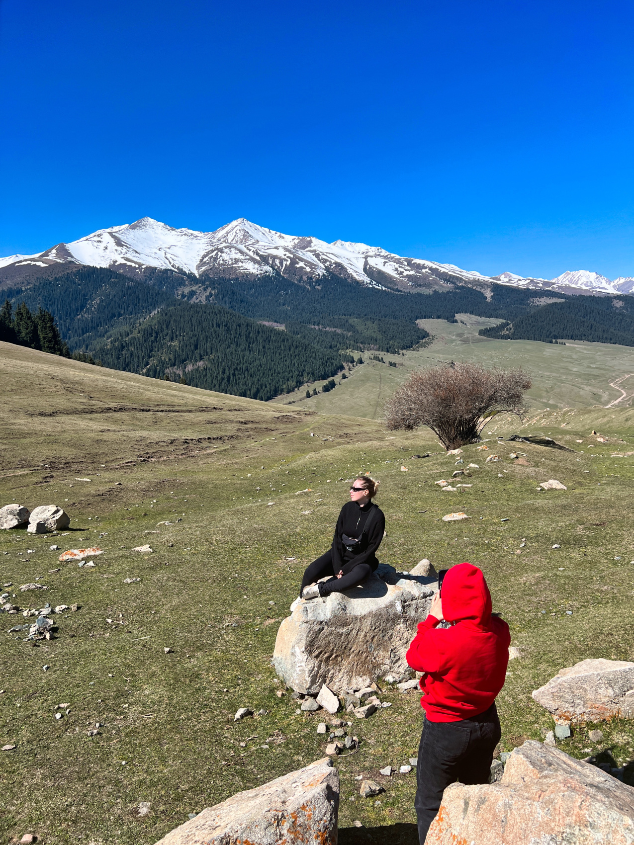 Киргизия на «All Inclusive»: небесные горы и озеро Иссык-Куль  (46/117)