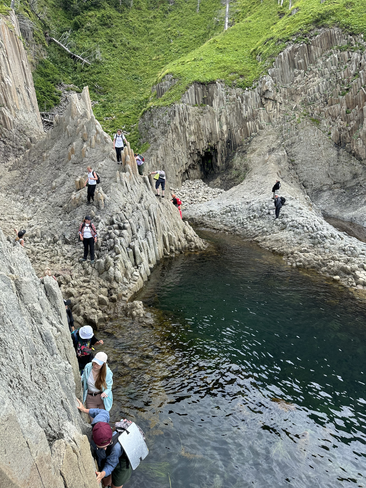 Сахалин и Южные Курилы: Итуруп, Кунашир. 3 острова за одно путешествие (21/79)