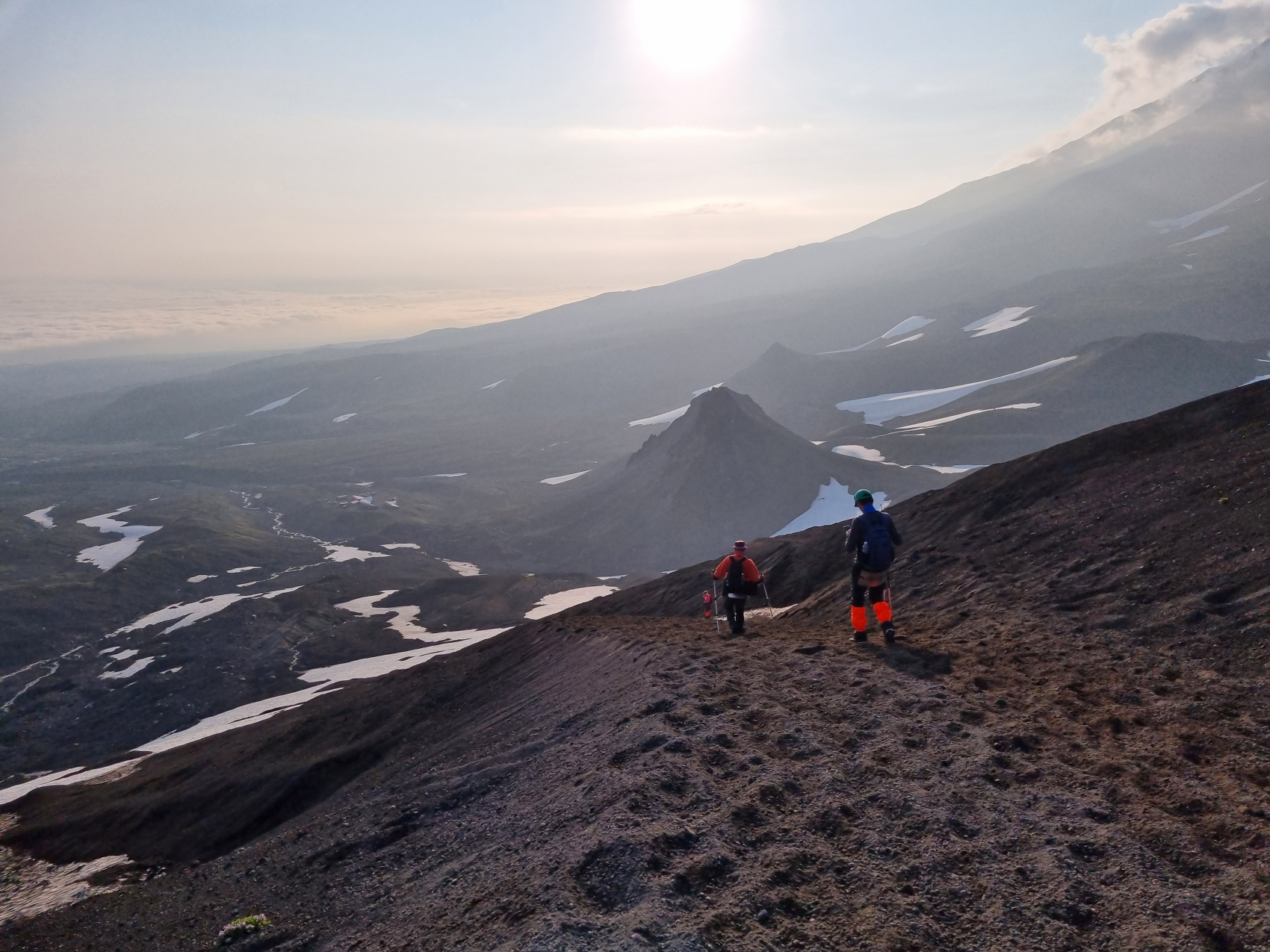  Авачинский перевал с ночевкой: гора Верблюд и восхождение на вулкан (по запросу, для готовых групп)  (10/21)