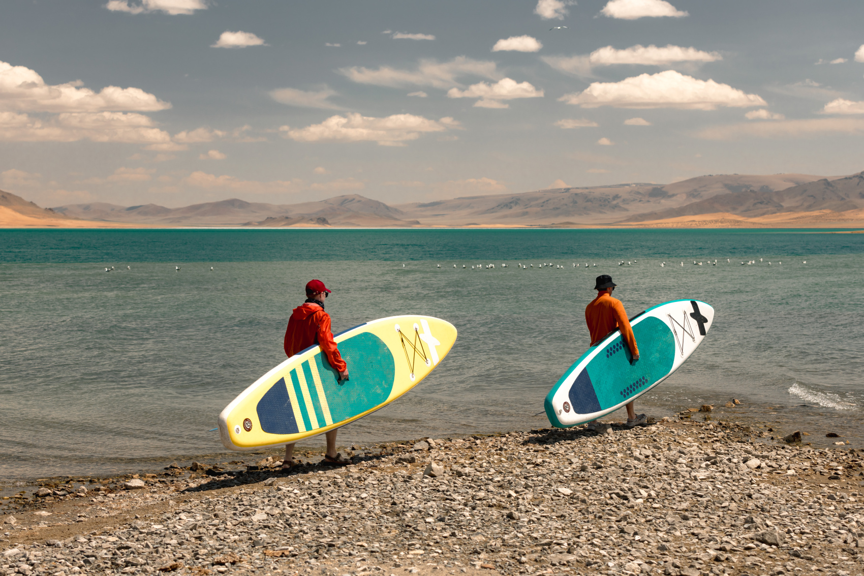 Большая Монголия. Горы, озера и пески (28/116)