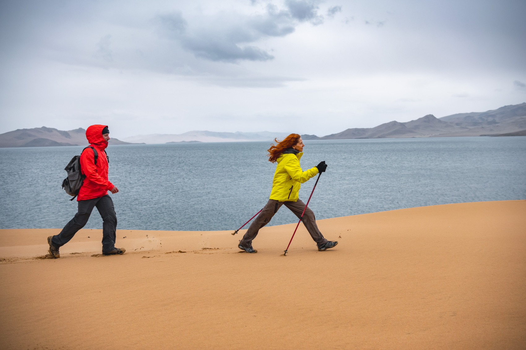 Большая Монголия. Горы, озера и пески (30/116)