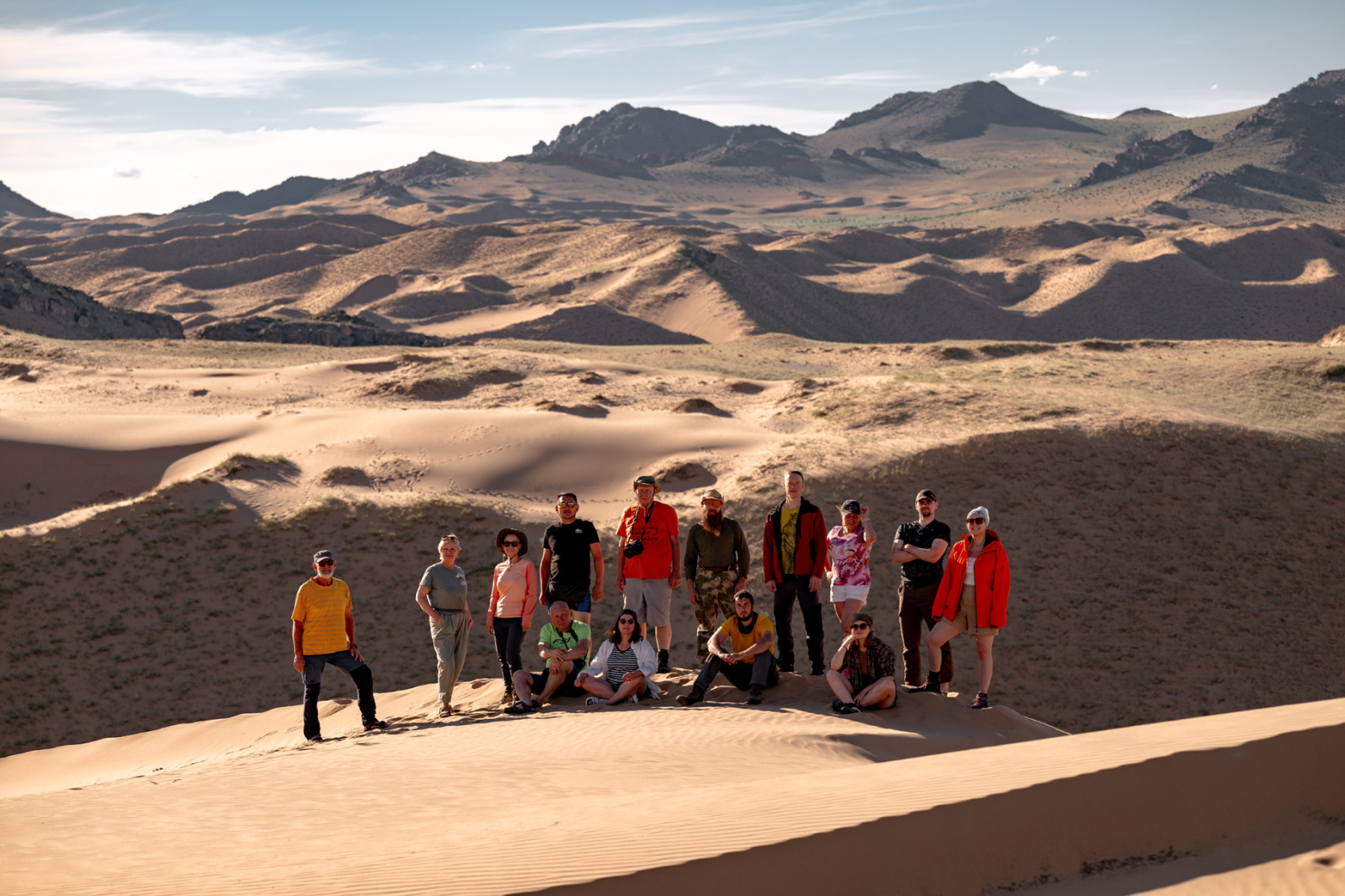 Большая Монголия. Горы, озера и пески (4/116)