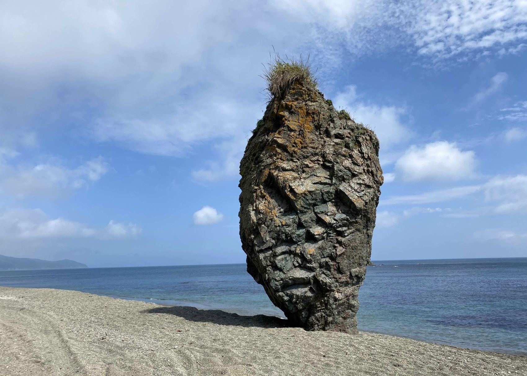  Мыс Великан с ночевкой на берегу Охотского моря (индивидуально или для готовых групп)  (2/12)