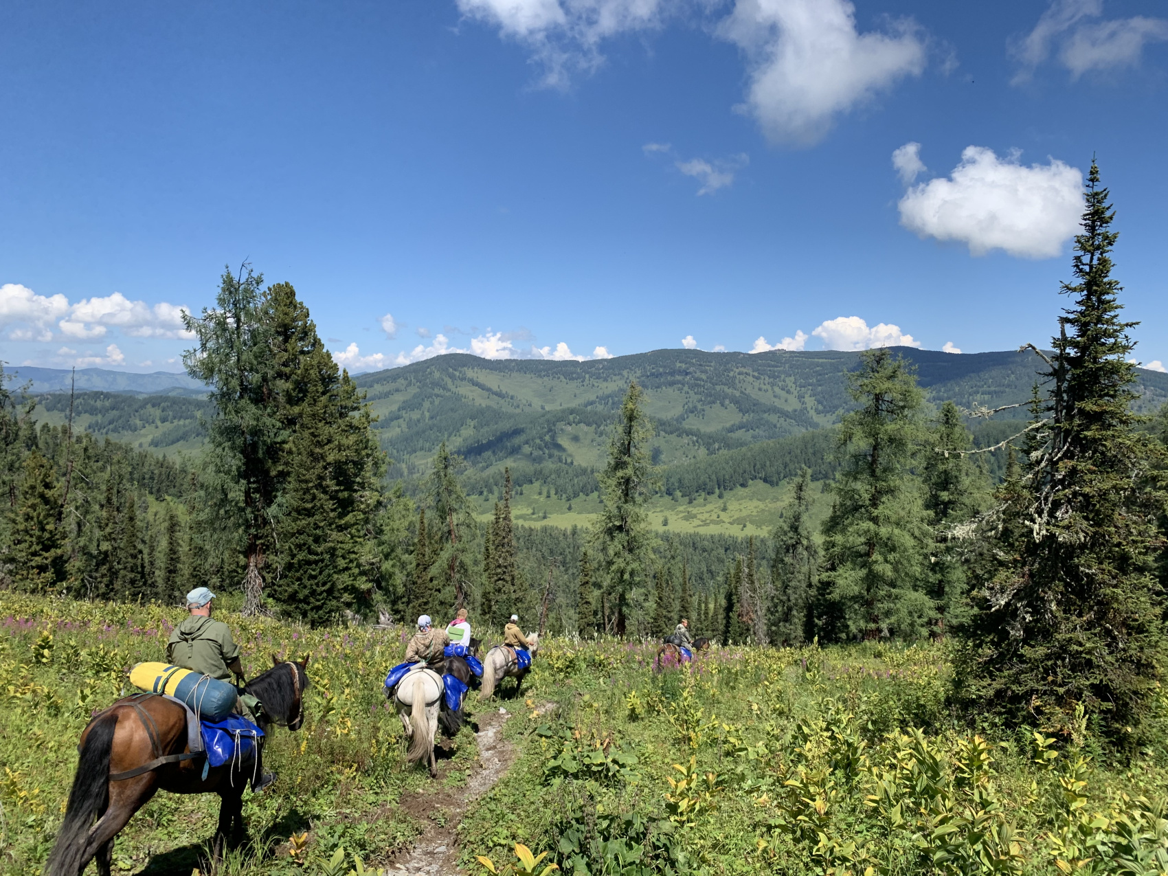 Путешествие на Красные озера (8/20)