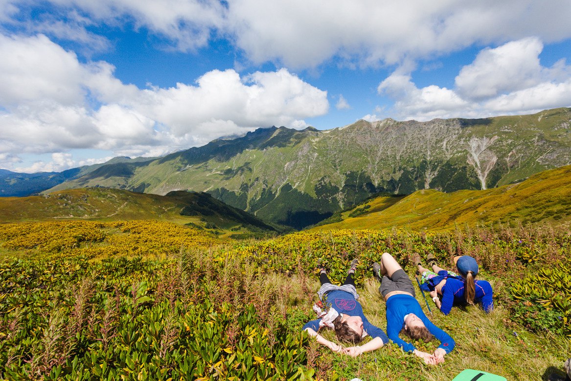Абхазия — Страна души. Горный поход без рюкзаков (3/42)