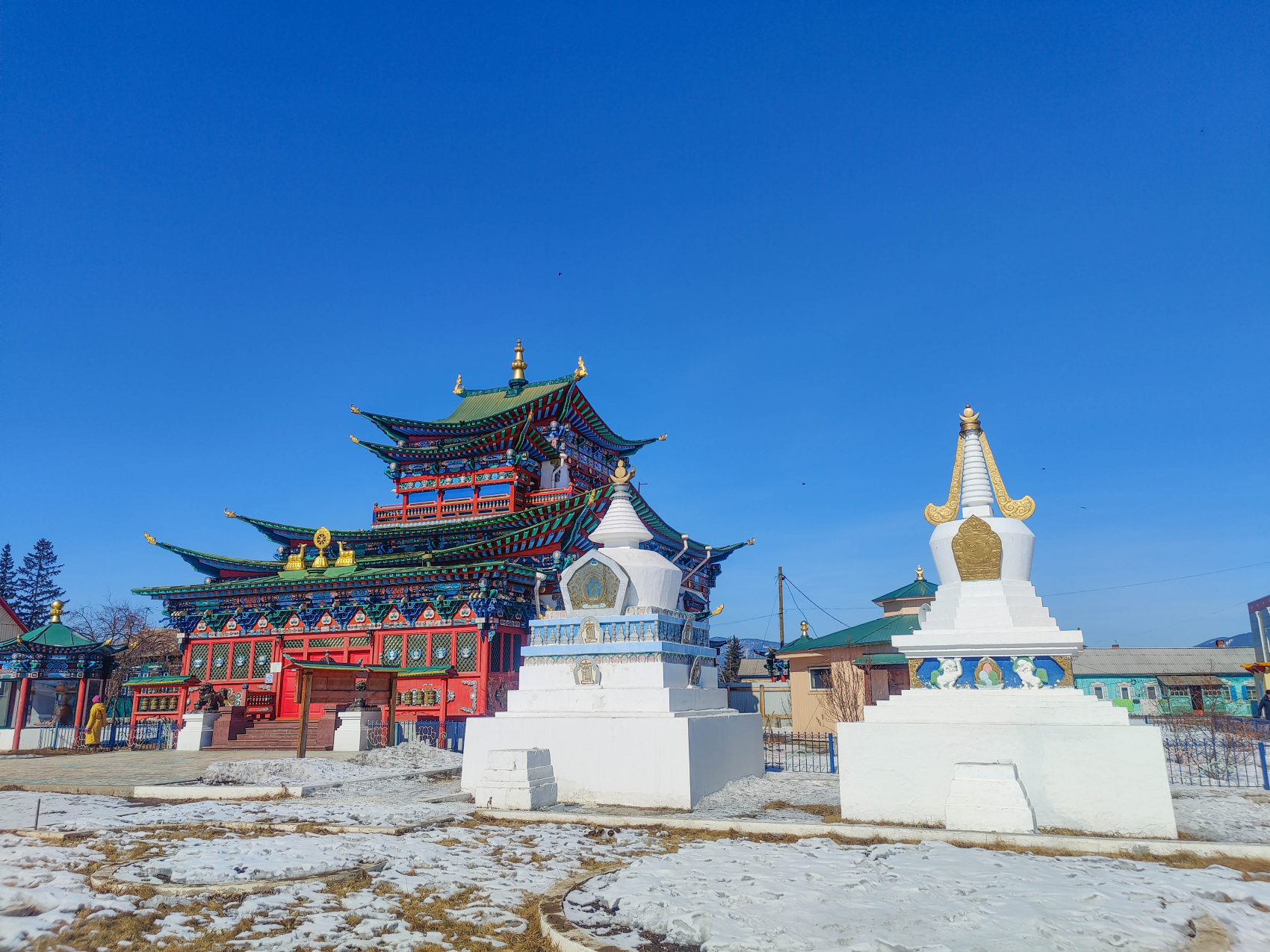 Новый год на берегу Байкала в Бурятии Комфортное путешествие среди Гор Тайги в Сибири (5/50)