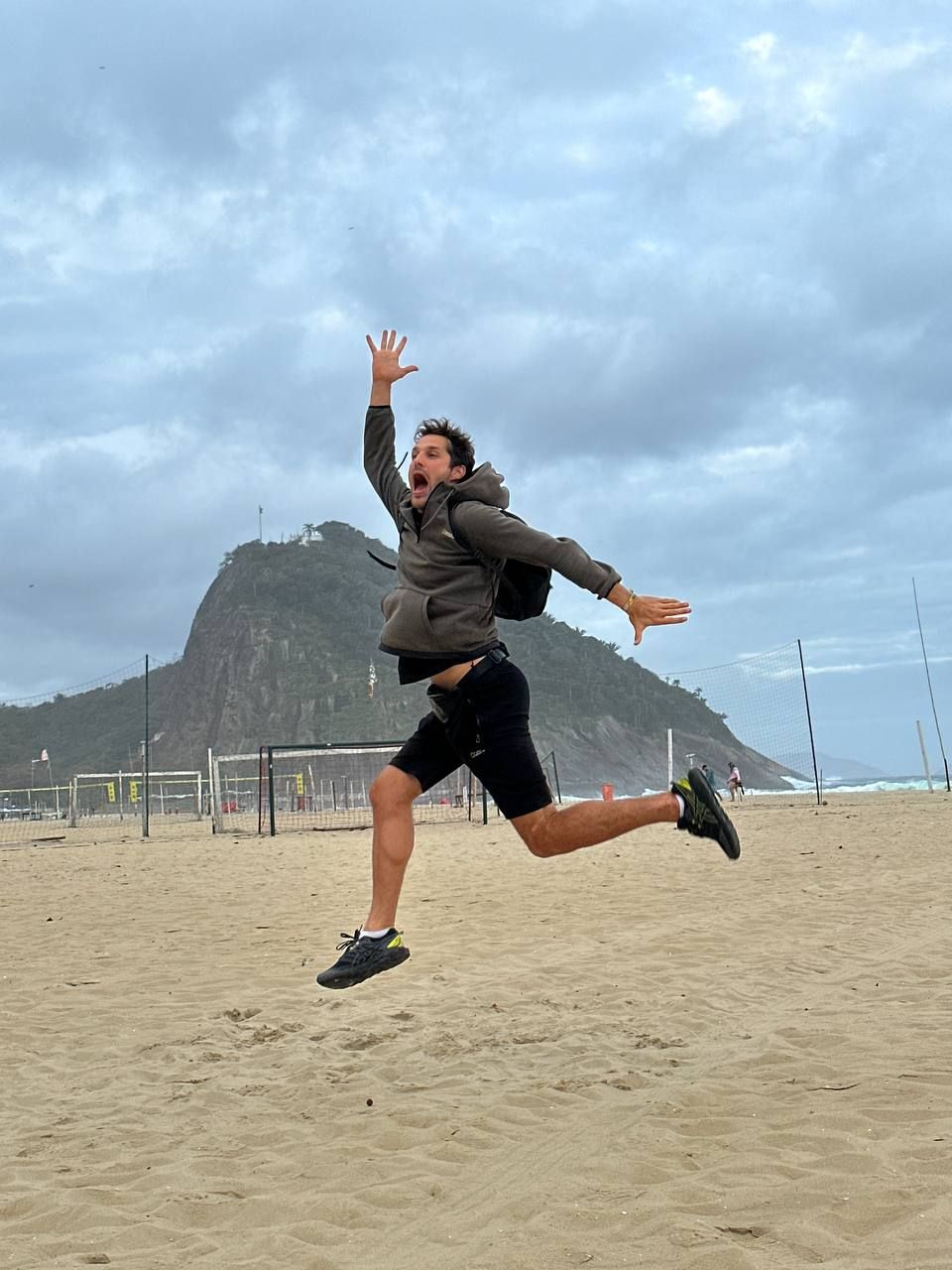 Бразилия: Рио, песчаные дюны, водопады Игуасу за 11 дней (12/72)