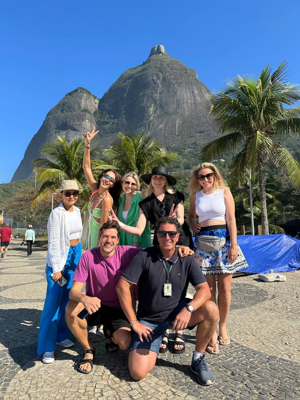 Бразилия: Рио, песчаные дюны, водопады Игуасу за 11 дней (10/72)