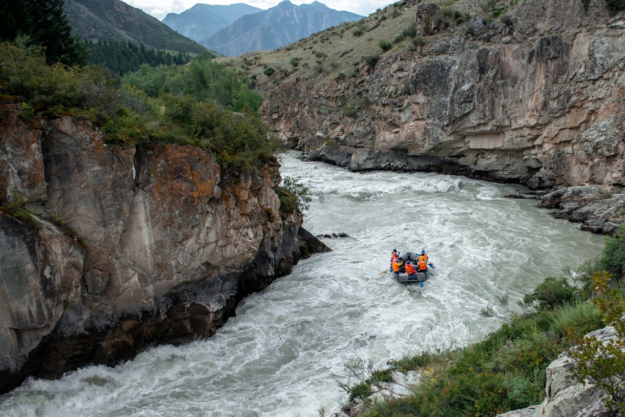 Треккинг Маашей-Каракабак и рафтинг по Чуе и Катуни (16/23)