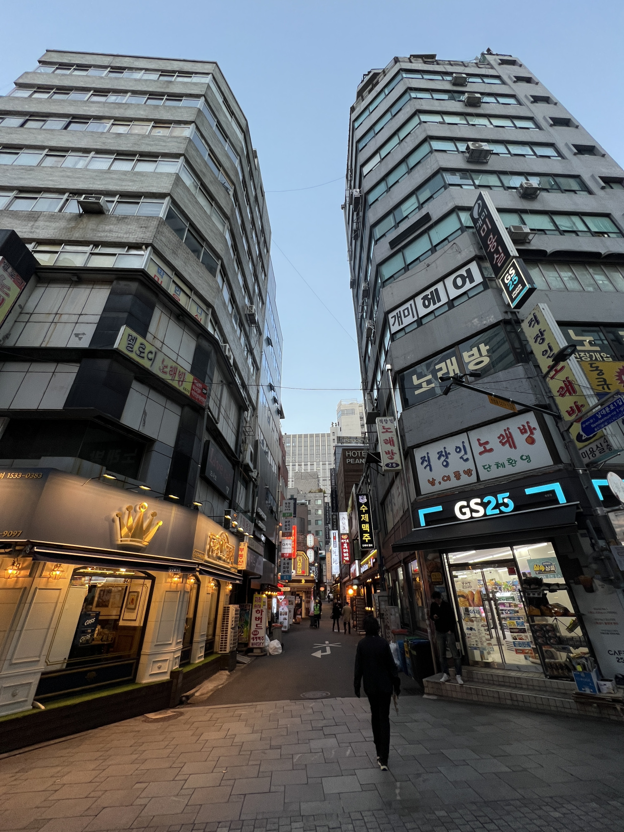 Осень в Корее. Сеул, Пусан, ночевка в храме + остров Чеджу (12/45)