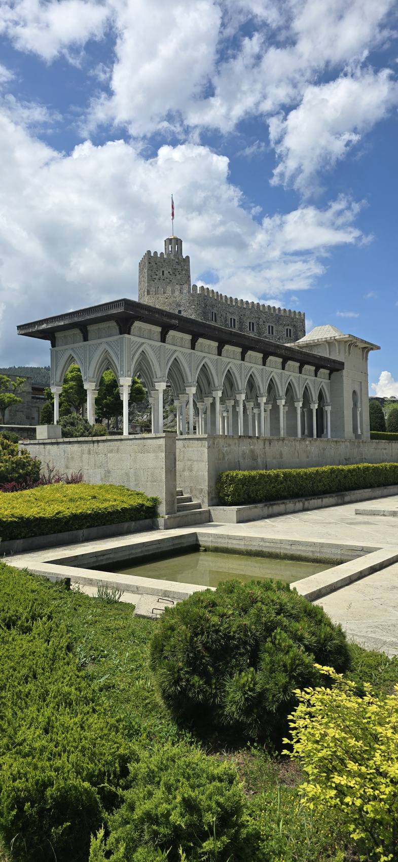 Сказка о Грузии - Весна, Лето, Осень (83/105)