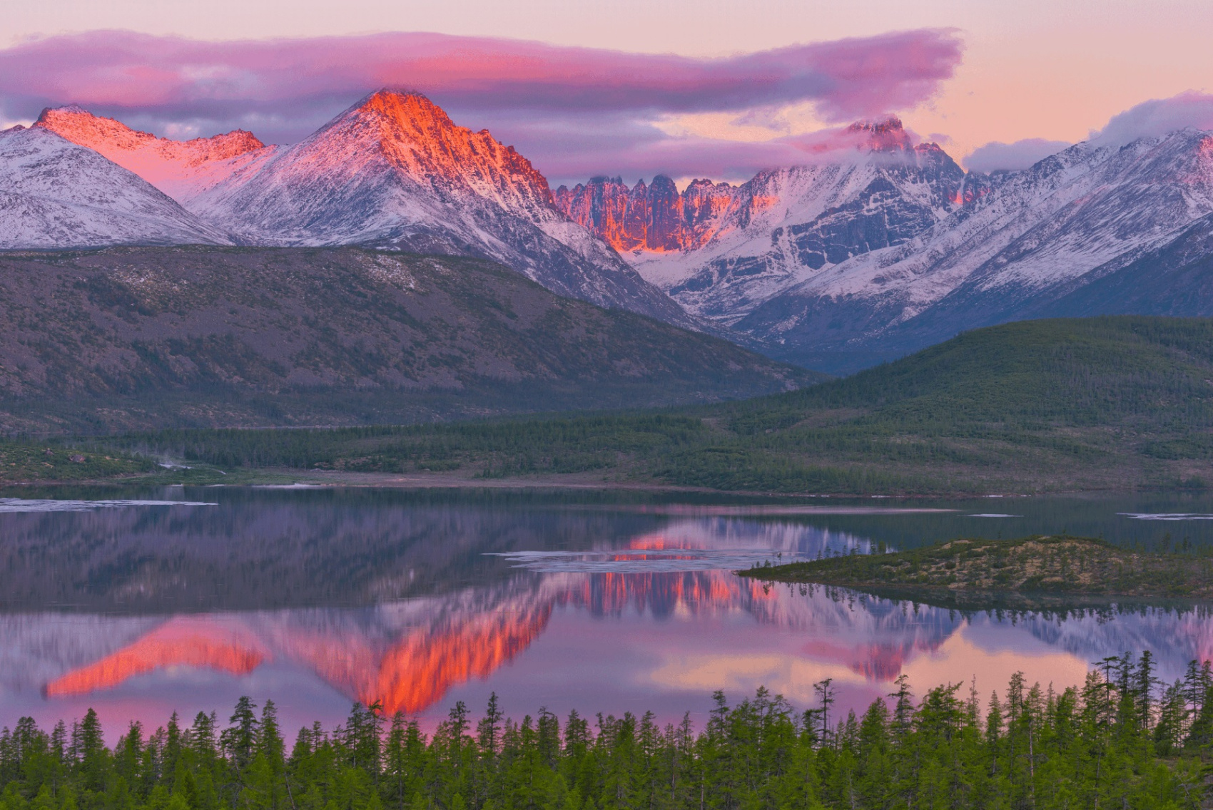 Осенняя Колыма - поход на озеро Джека Лондона (3/43)