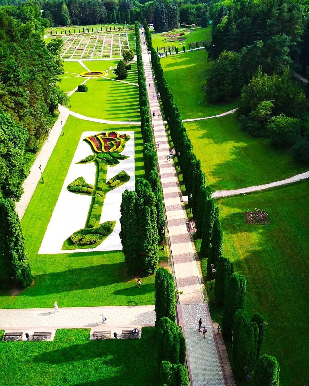 Комфортное Приэльбрусье с севера и юга (10/139)