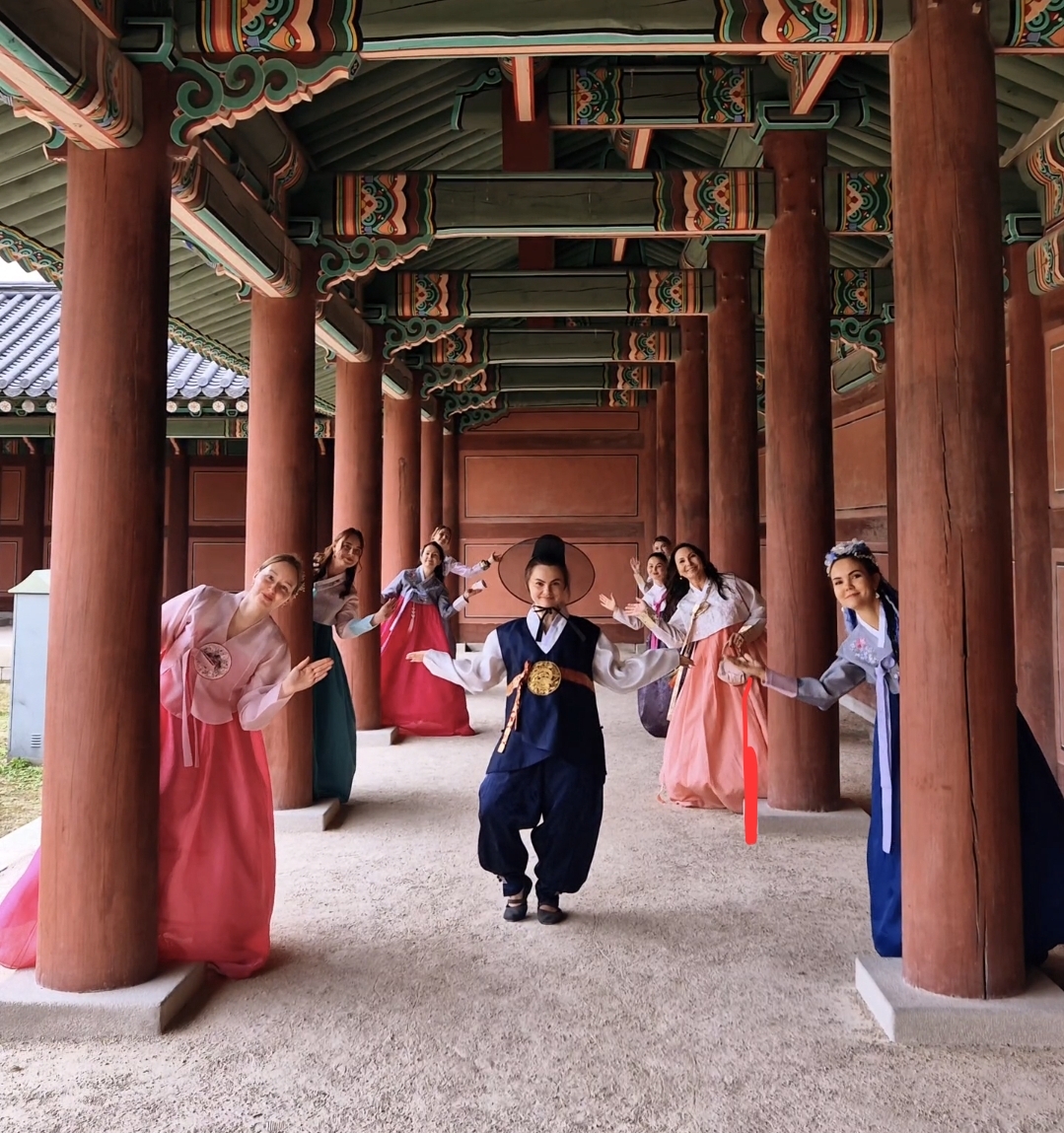 Южная Корея в формате девичника (15/54)