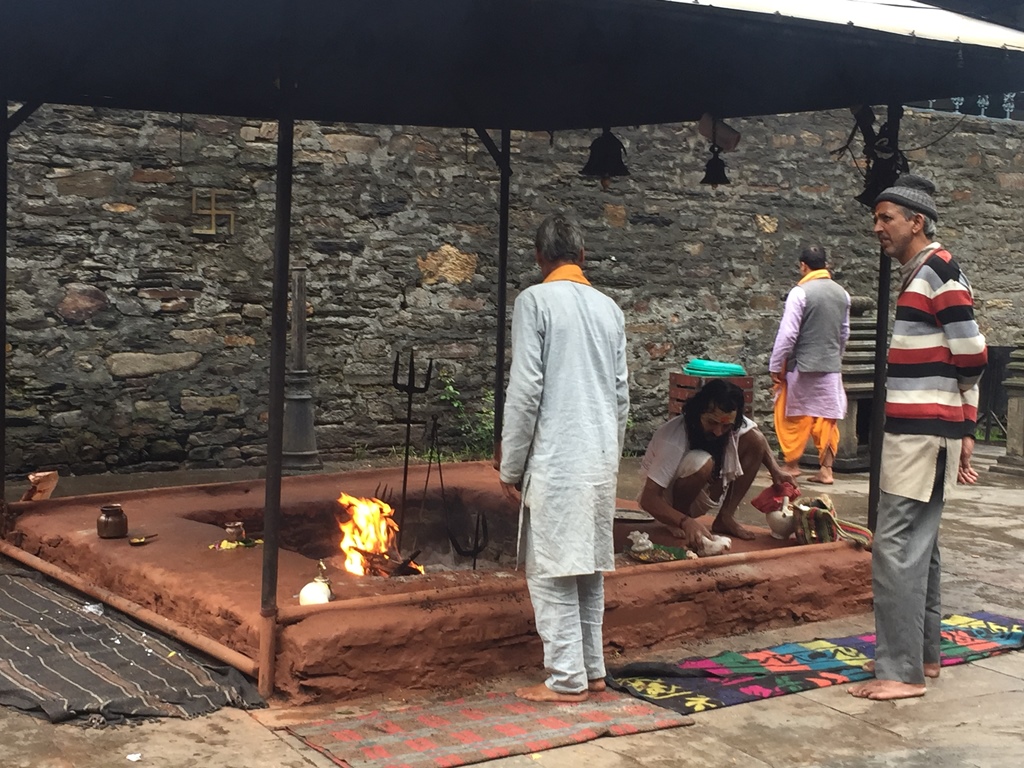 Затерянный Уттарканд - красивейшая область в Гималаях. (5/12)