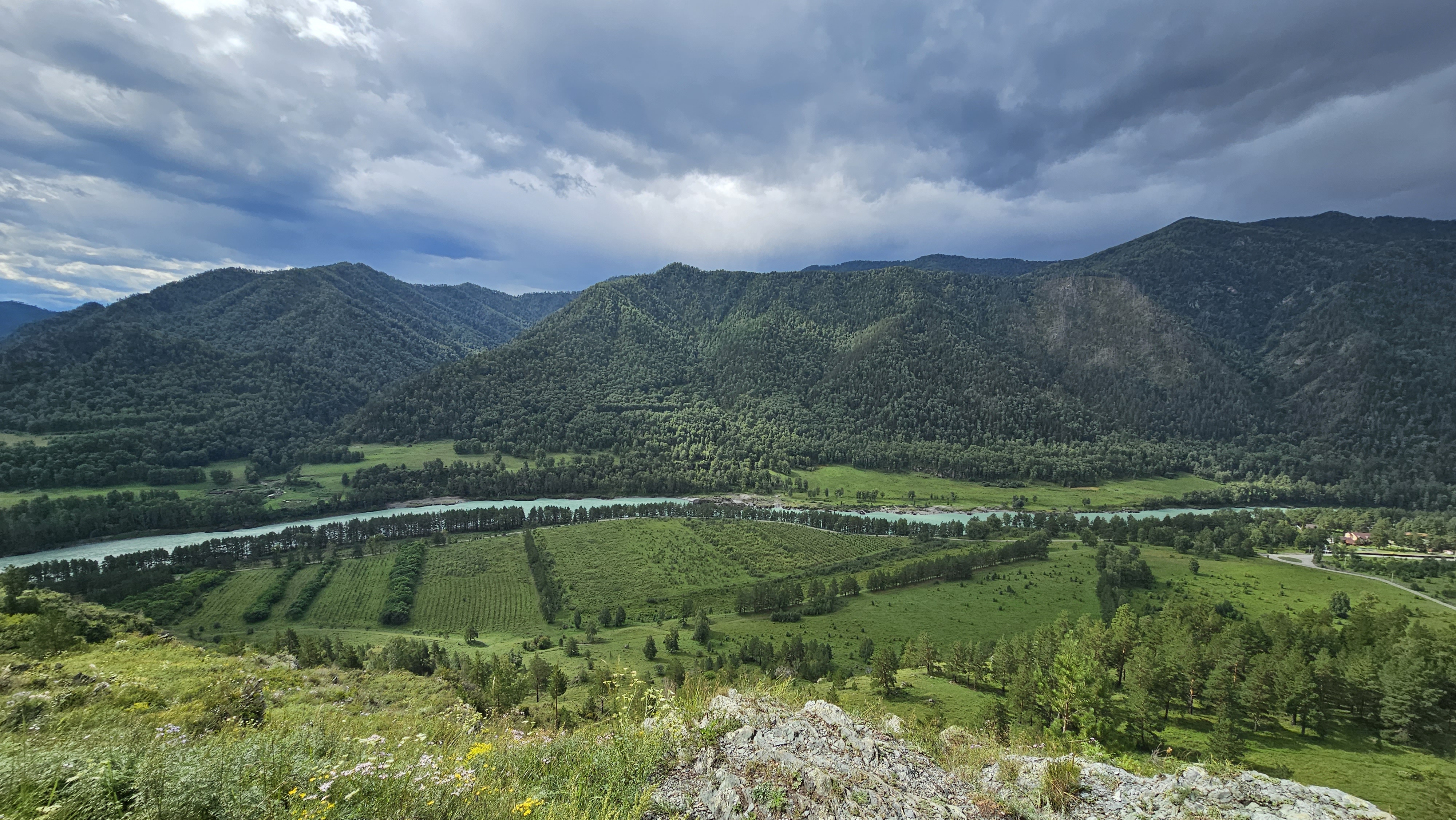 Жемчужное ожерелье Алтая