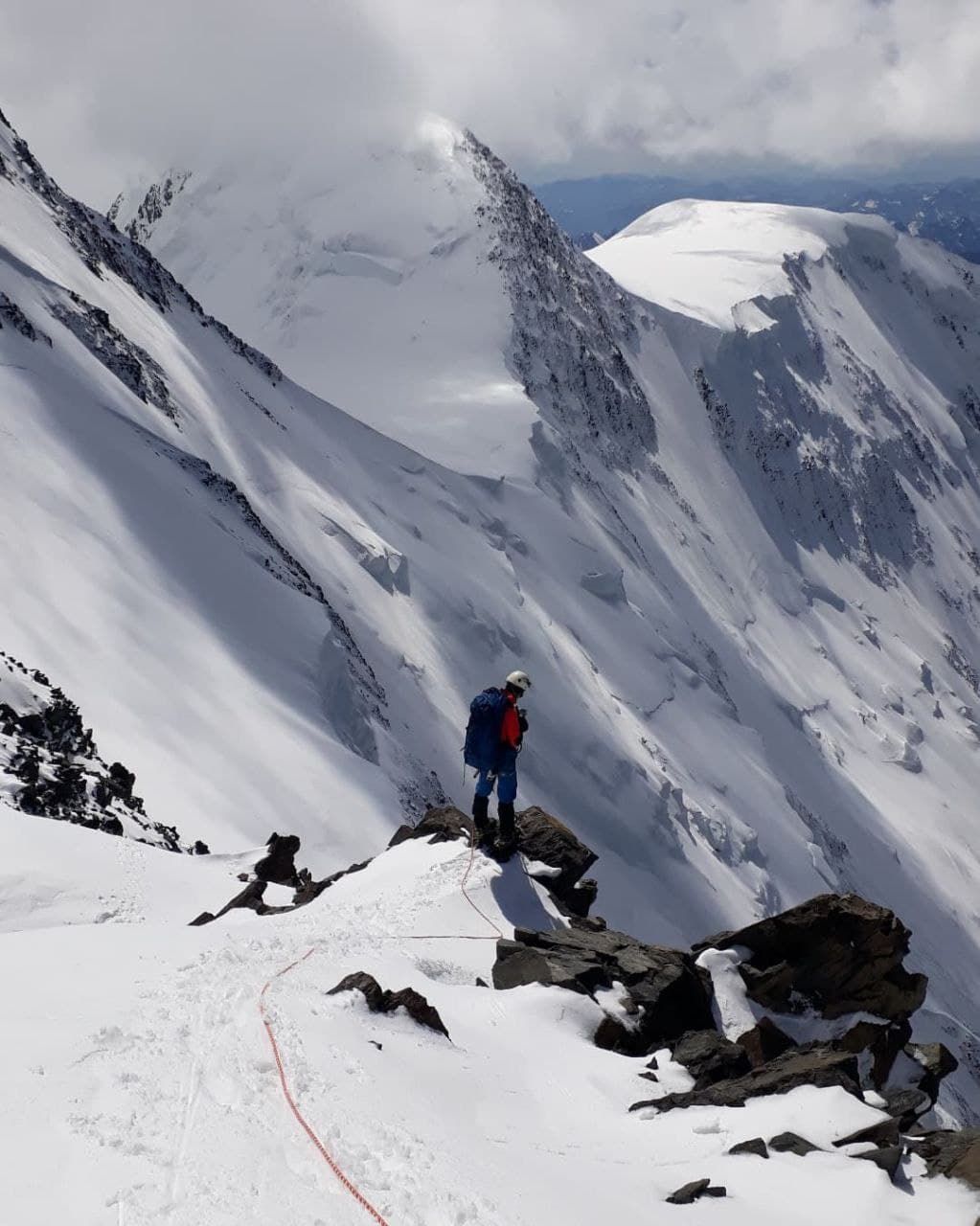 Восхождение на Белуху по гребню Делоне (4/14)