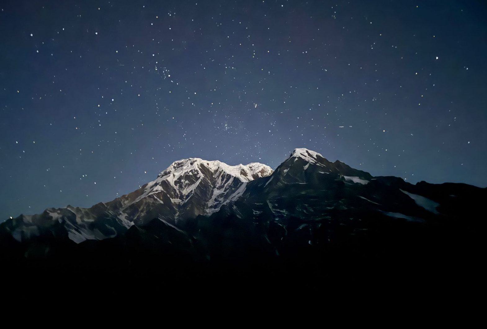 Треккинг в базовом лагере Марди Химал  (3/40)