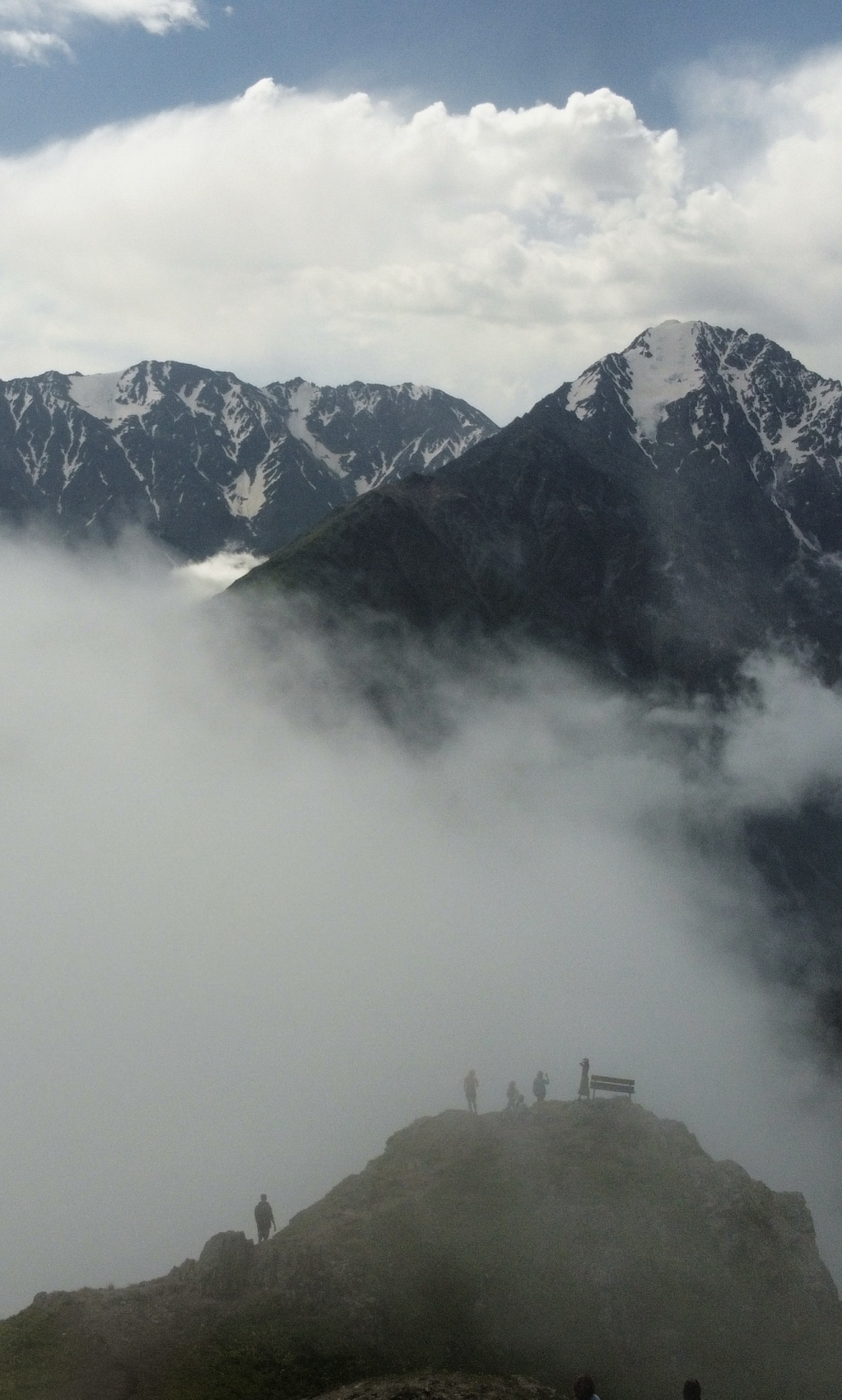 Чечня, Осетия и Ингушетия за 5 дней: город мертвых, башни, пироги и горы (11/24)