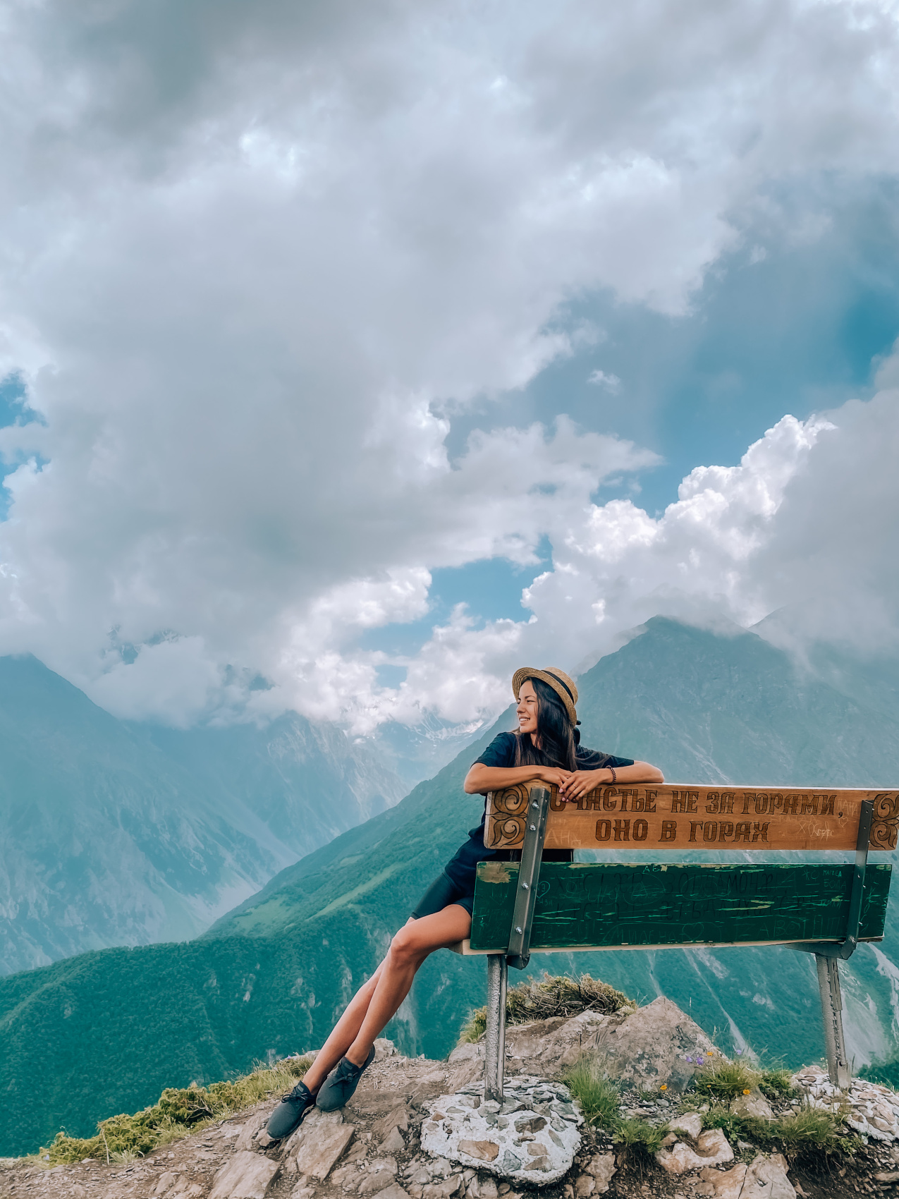 Чечня, Осетия и Ингушетия за 5 дней: город мертвых, башни, пироги и горы (12/24)