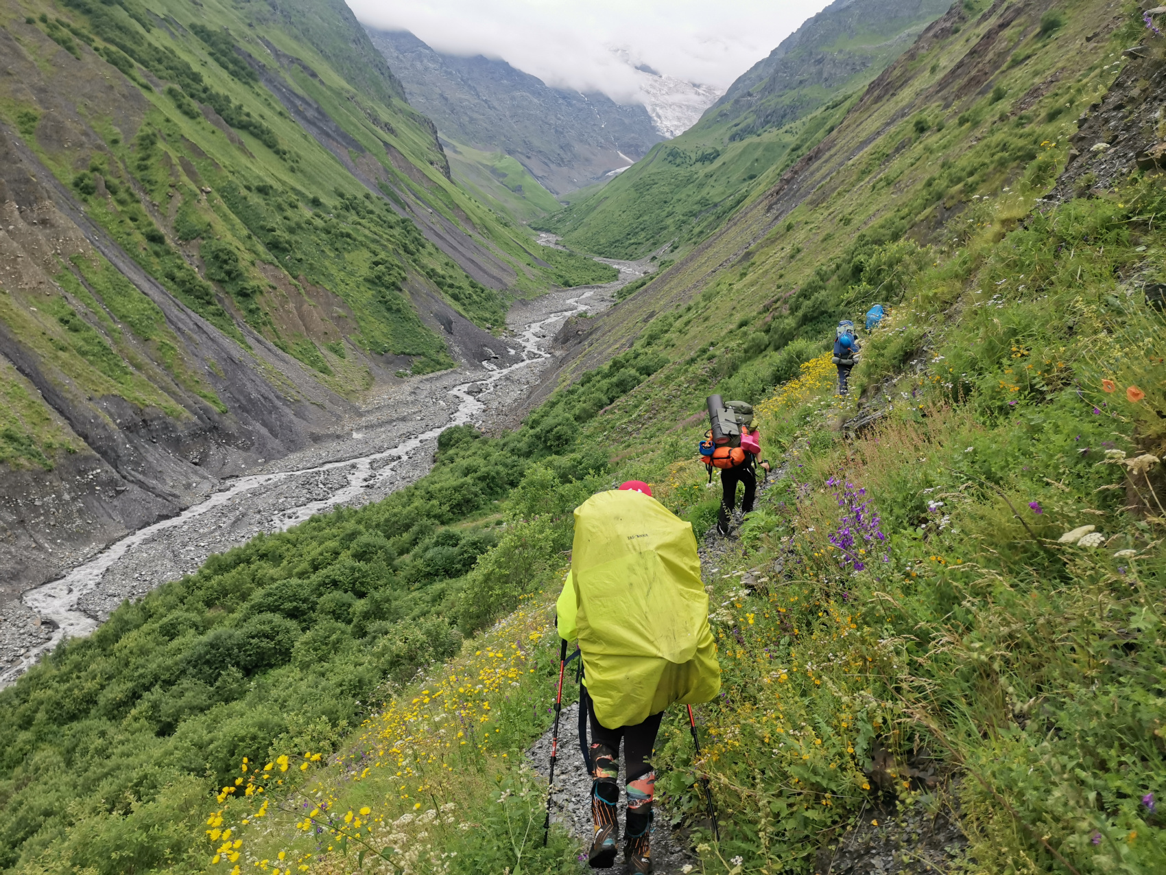 Восхождение на Казбек с севера: полностью автономный маршрут (14/43)