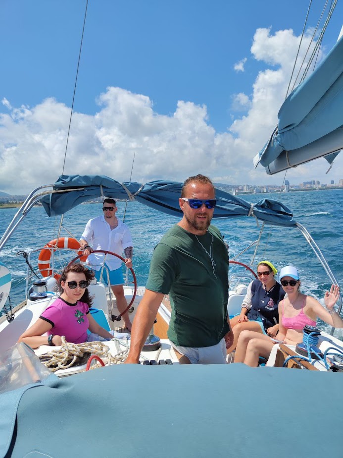 Каникулы под парусом! На яхте в Крыму.