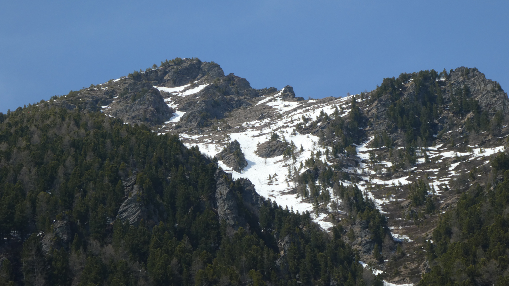 Горный лагерь в Восточных Саянах + Байкал.   (30/49)
