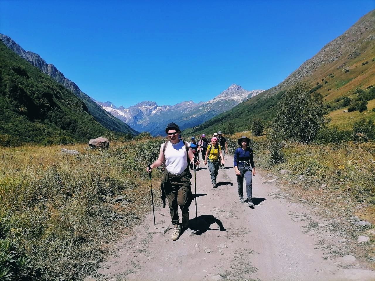 Красоты Домбая. Лучшие трекинги налегке (22/67)