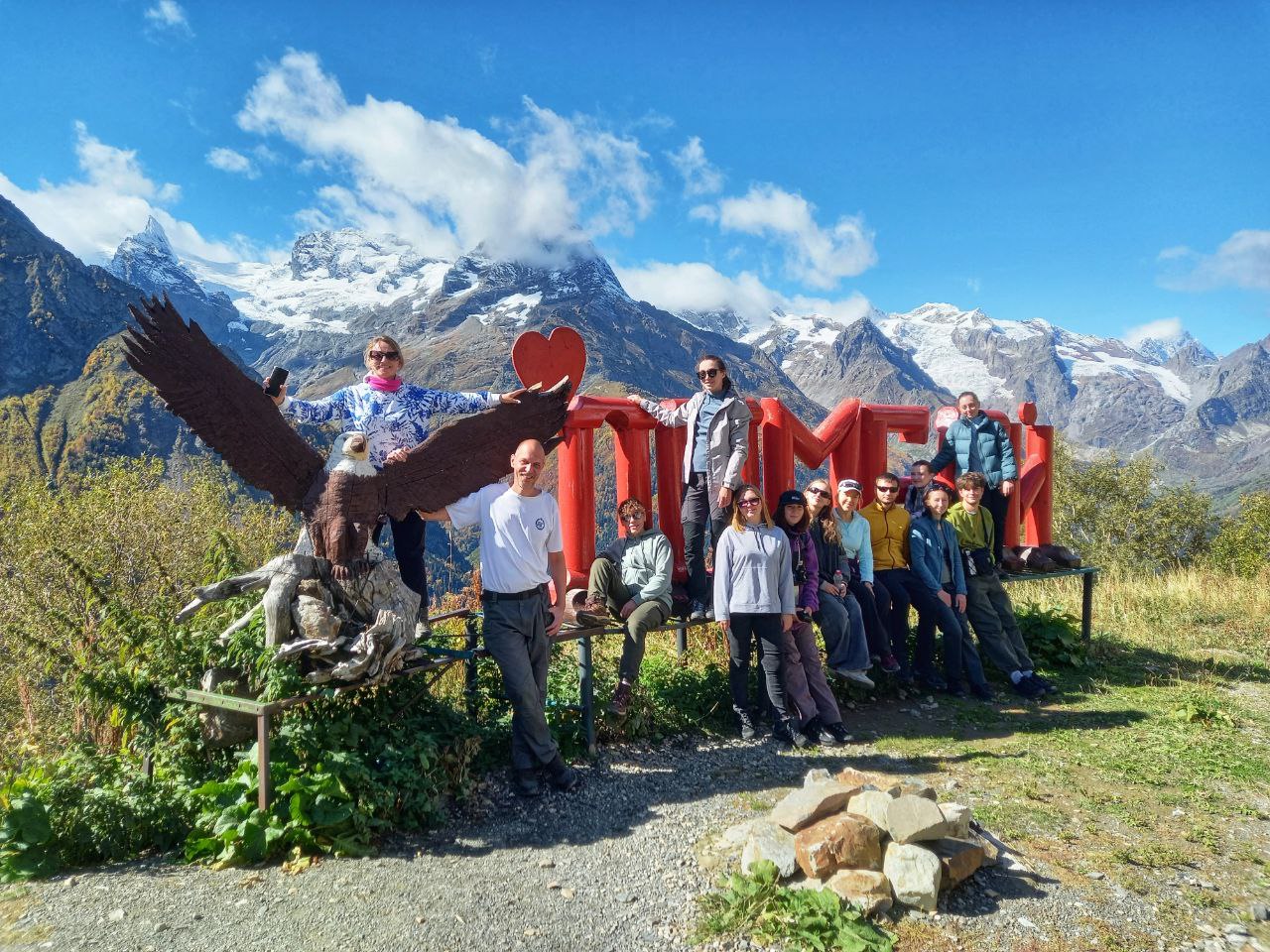 Красоты Домбая. Лучшие трекинги налегке (2/67)