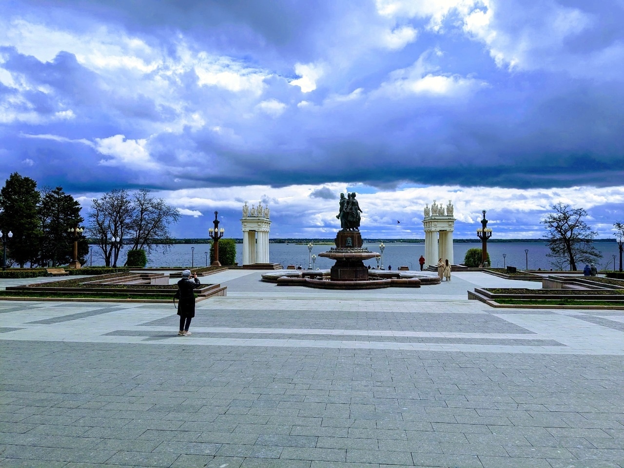 Калмыкия в пору цветения тюльпанов +  Волгоград (40/77)