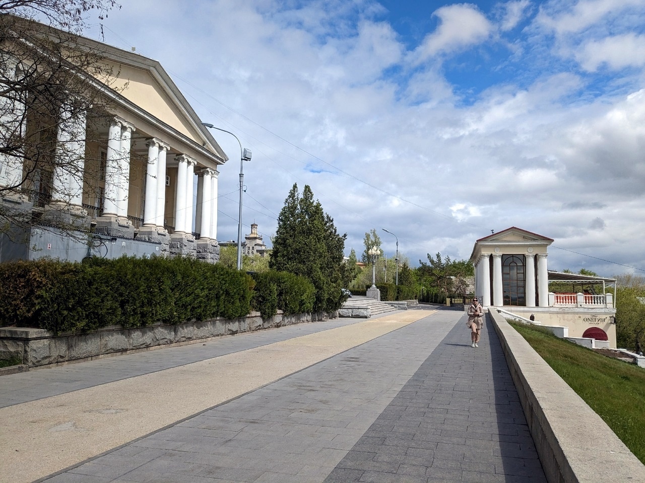 Калмыкия в пору цветения тюльпанов +  Волгоград (30/77)