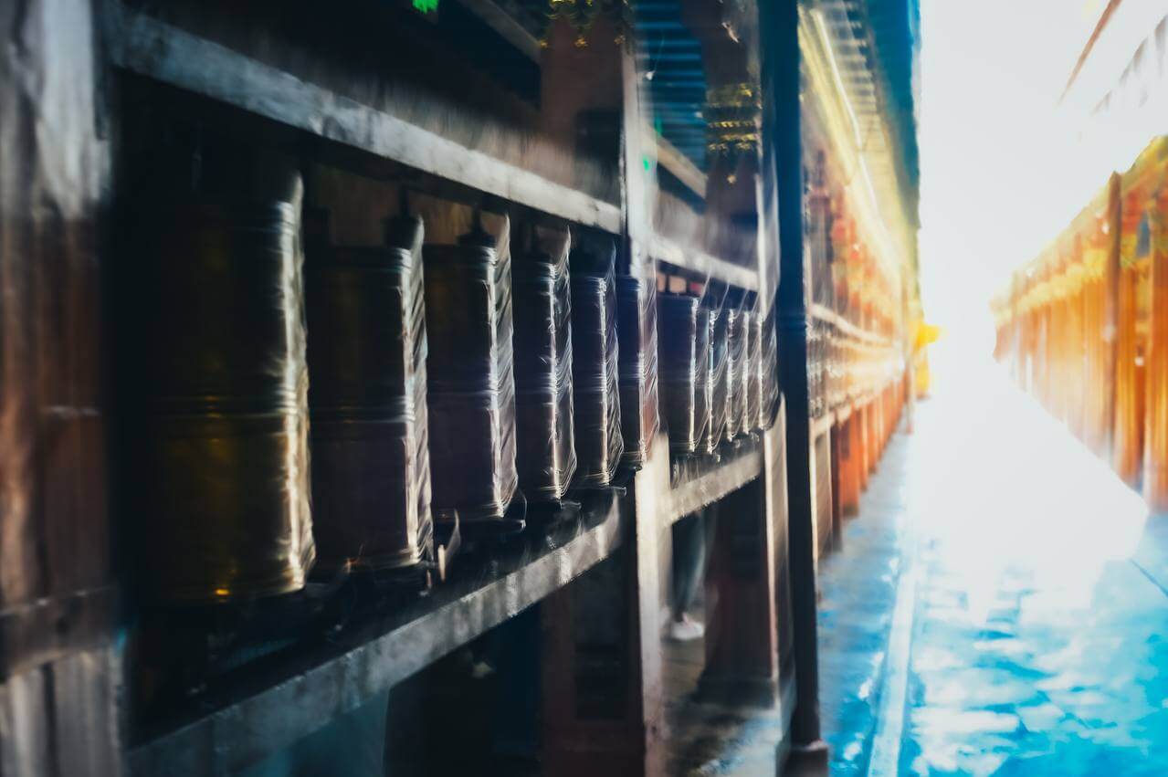 Тибет. Лхаса-Кайлаш. Тур с корой вокруг Кайлаша. Гид буддолог. Отели 4-5. (56/135)