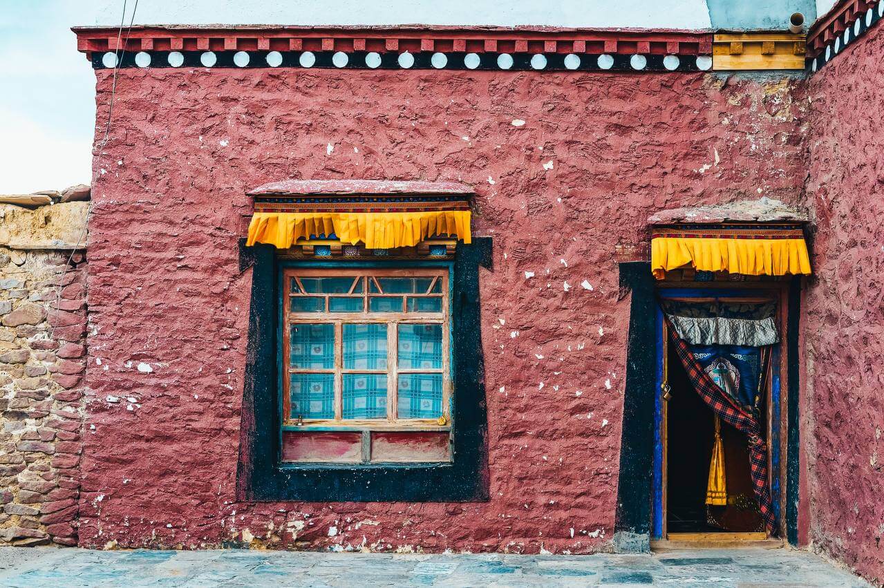 Тибет. Лхаса-Кайлаш. Тур с корой вокруг Кайлаша. Гид буддолог. Отели 4-5. (68/135)