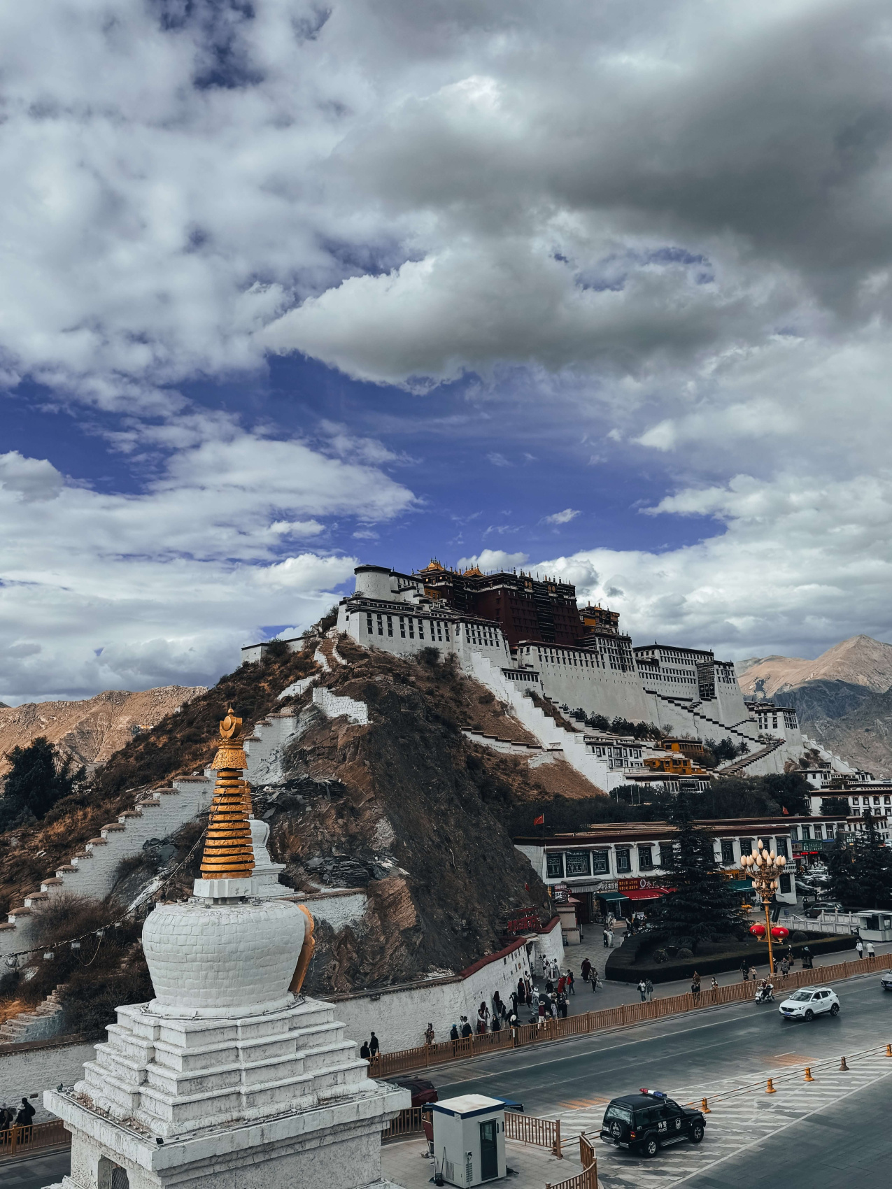 Тибет. Лхаса-Кайлаш. Тур с корой вокруг Кайлаша. Гид буддолог. Отели 4-5. (20/135)