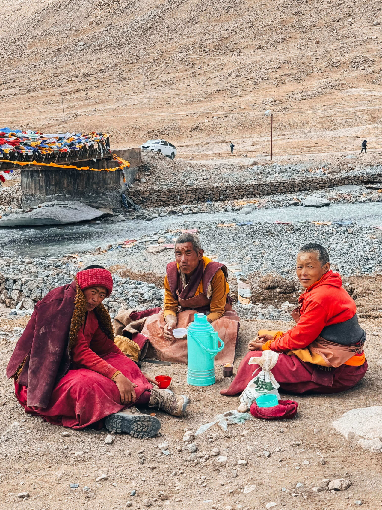 Тибет. Лхаса-Кайлаш. Тур с корой вокруг Кайлаша. Гид буддолог. Отели 4-5. (6/135)